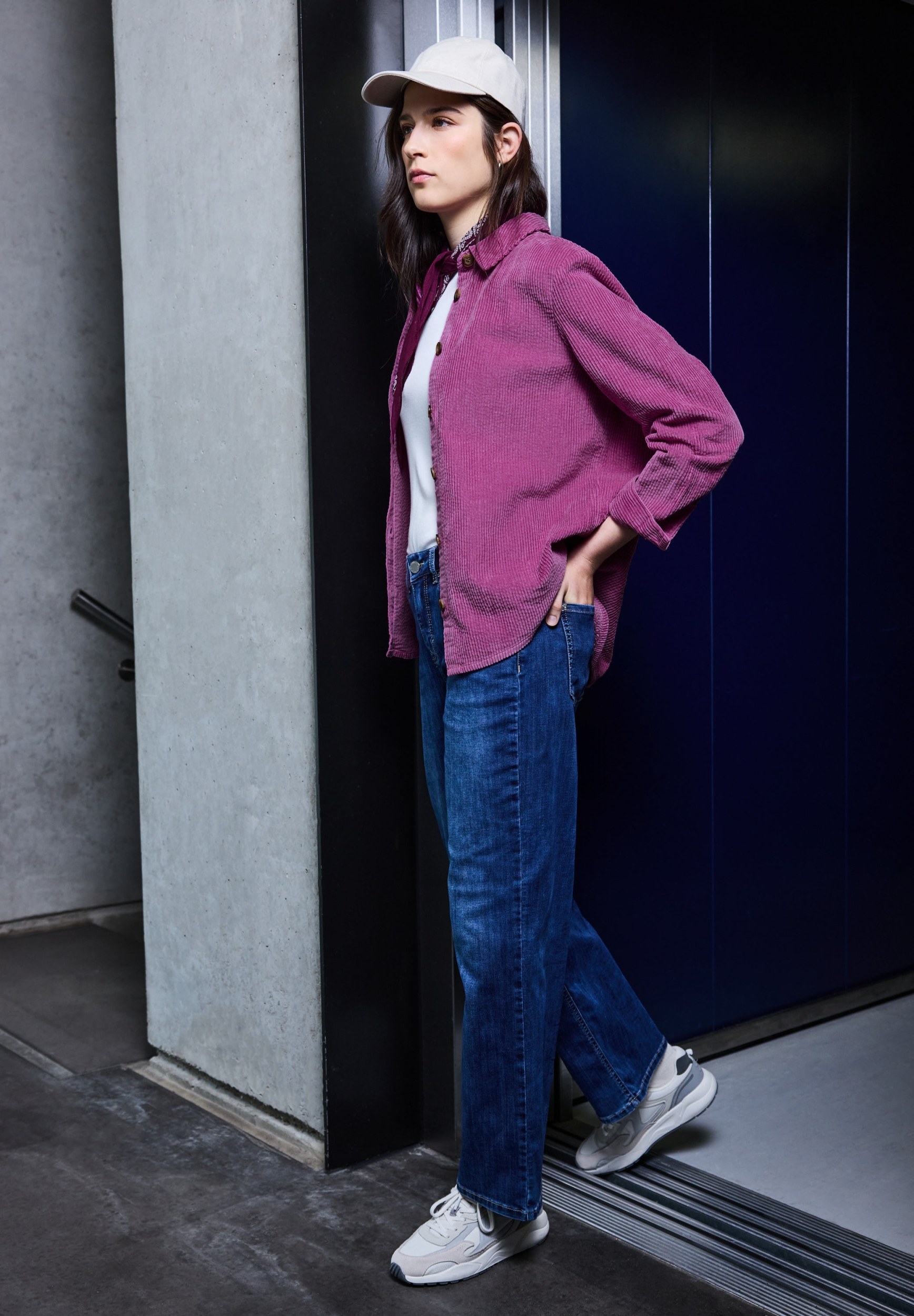 LTD QR Corduroy shirtcollar bl #5