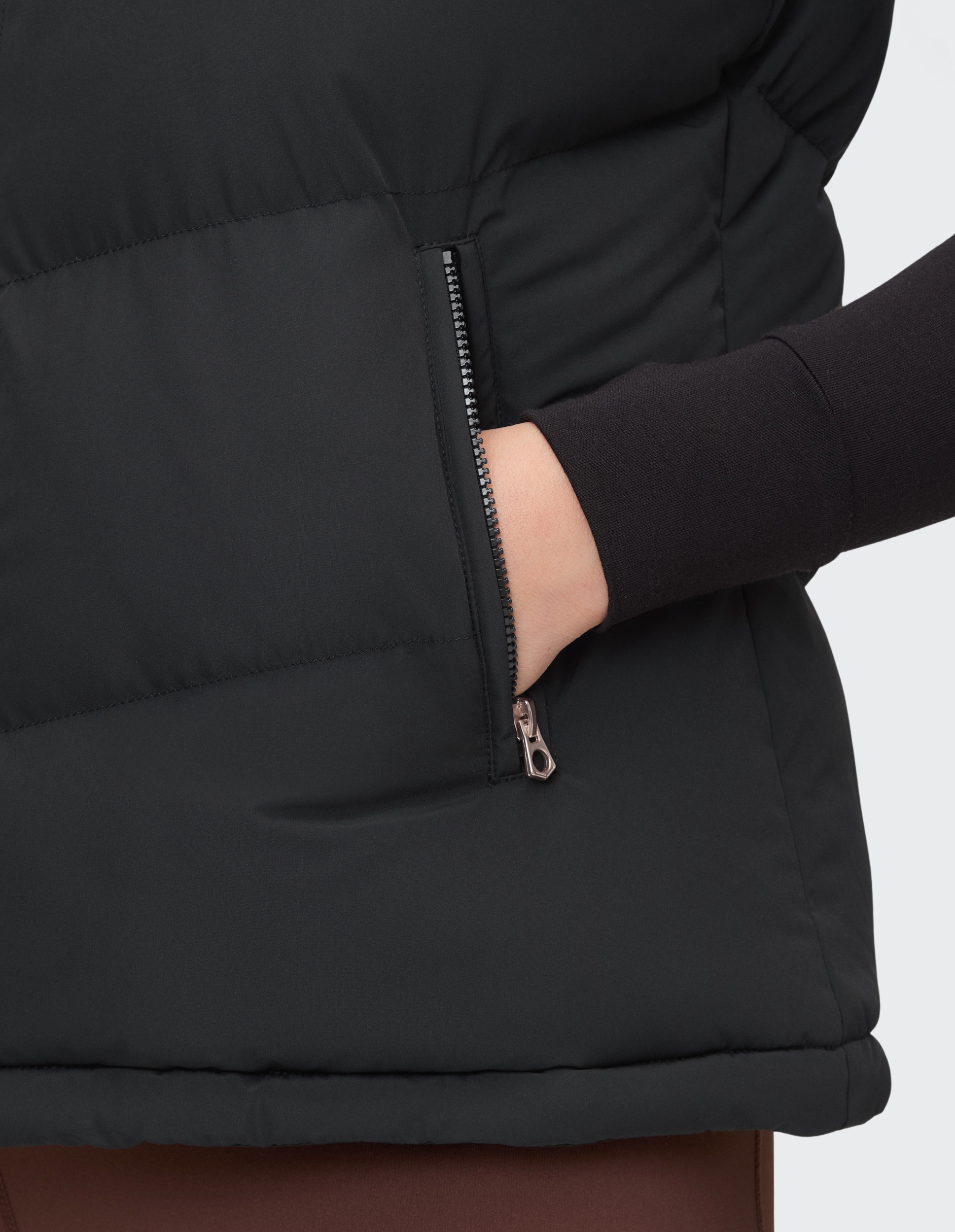 VB_Issi 1131 Vest #6