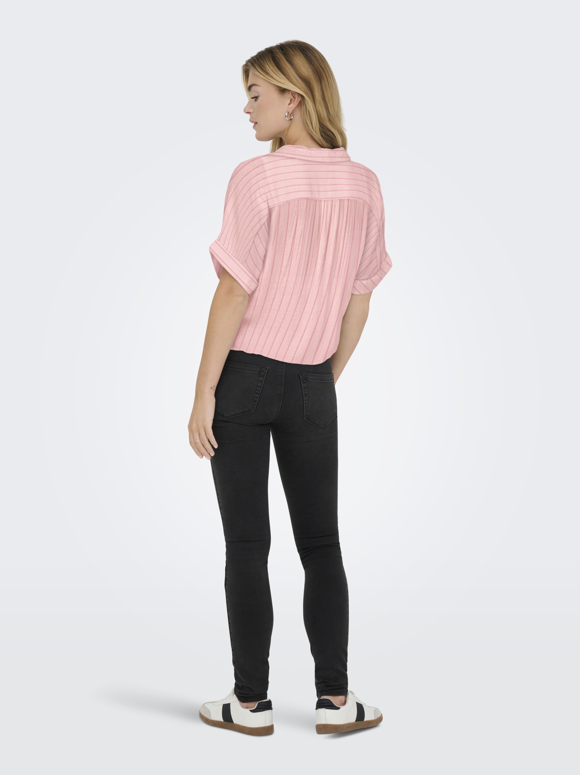 ONLPAULA LIFE S/S TIE SHIRT WVN NOOS #4
