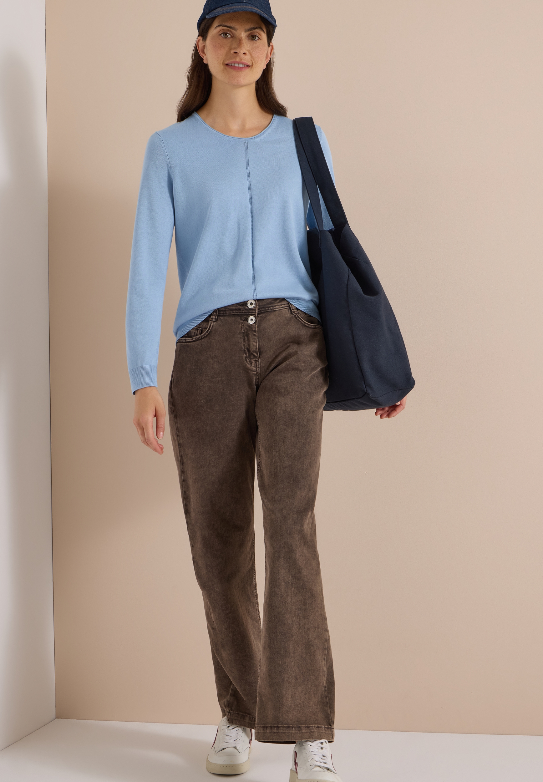 NOS_Basic V-neck #3