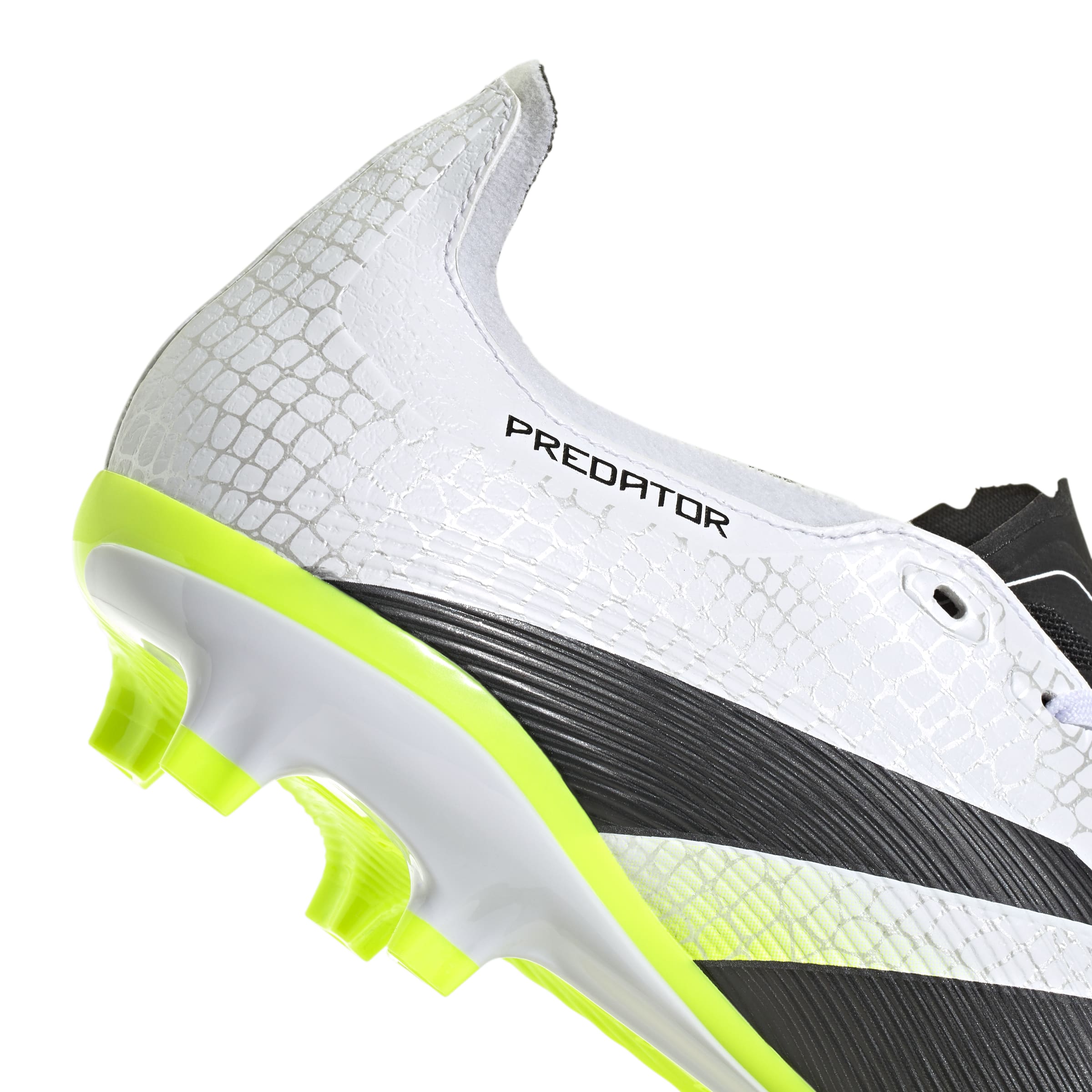 PREDATOR LEAGUE FG/MG #8