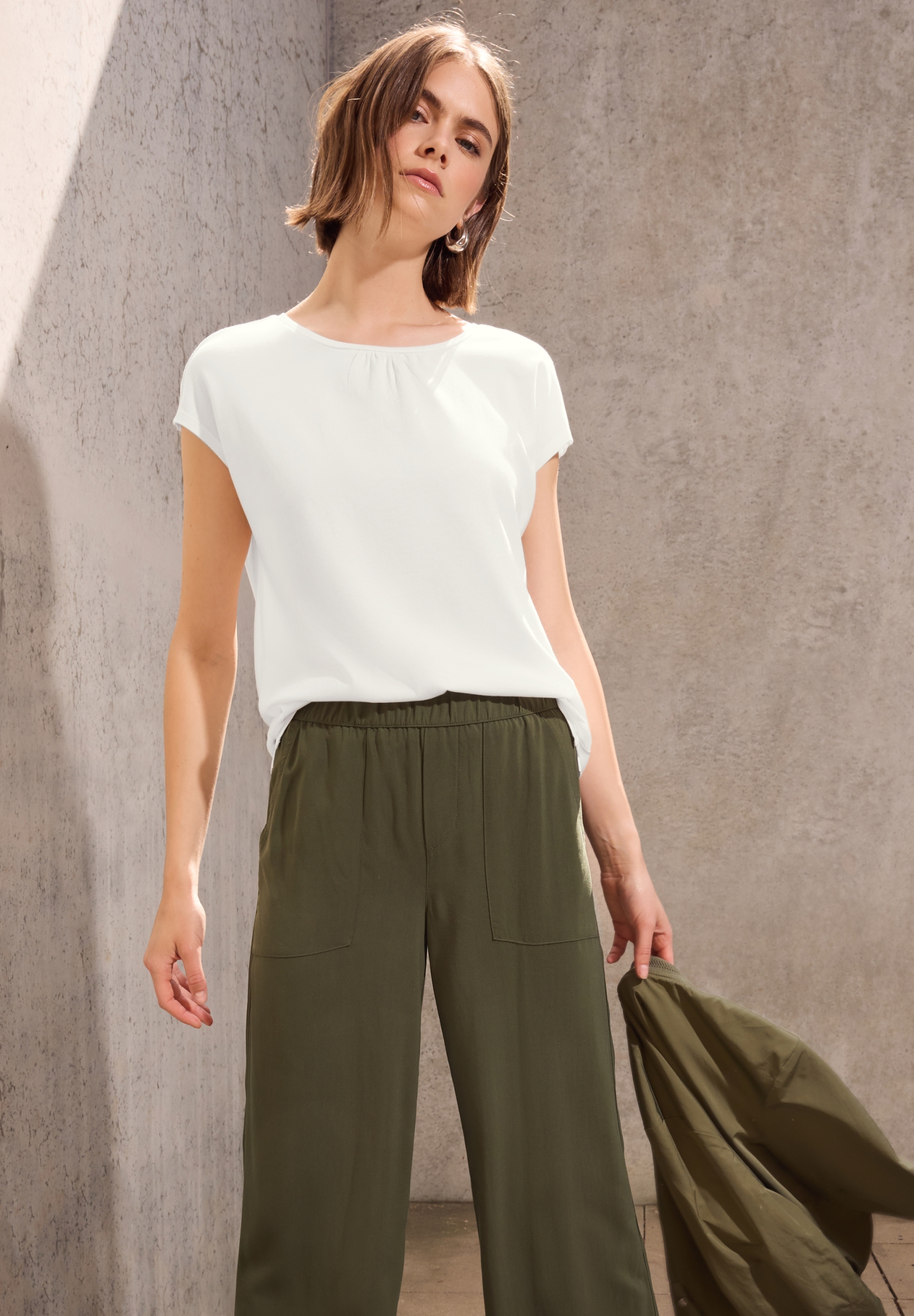 LTD QR_Studio_basic shirt w.ga #5