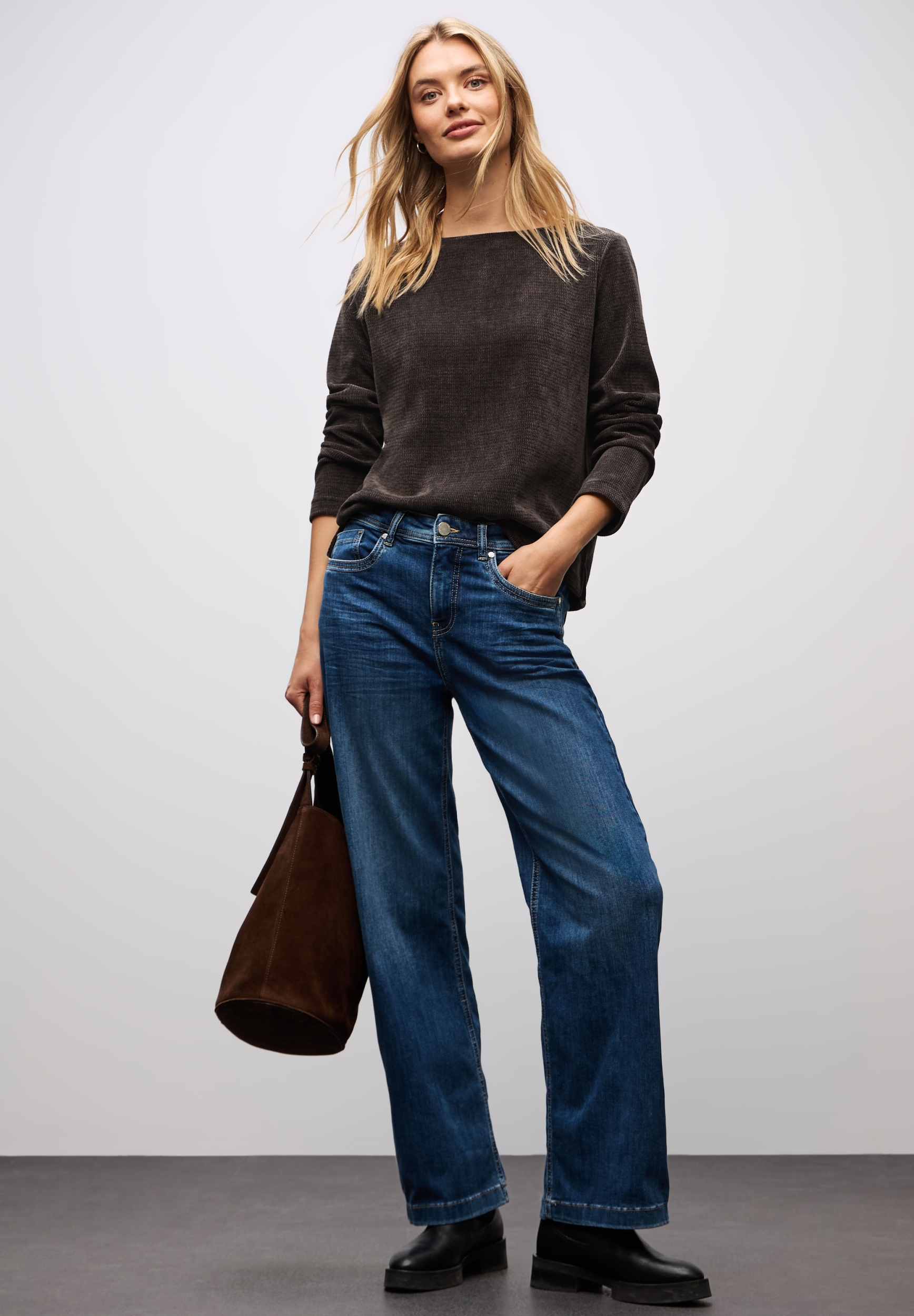 EOS_Cosy u-boat neck shirt #5