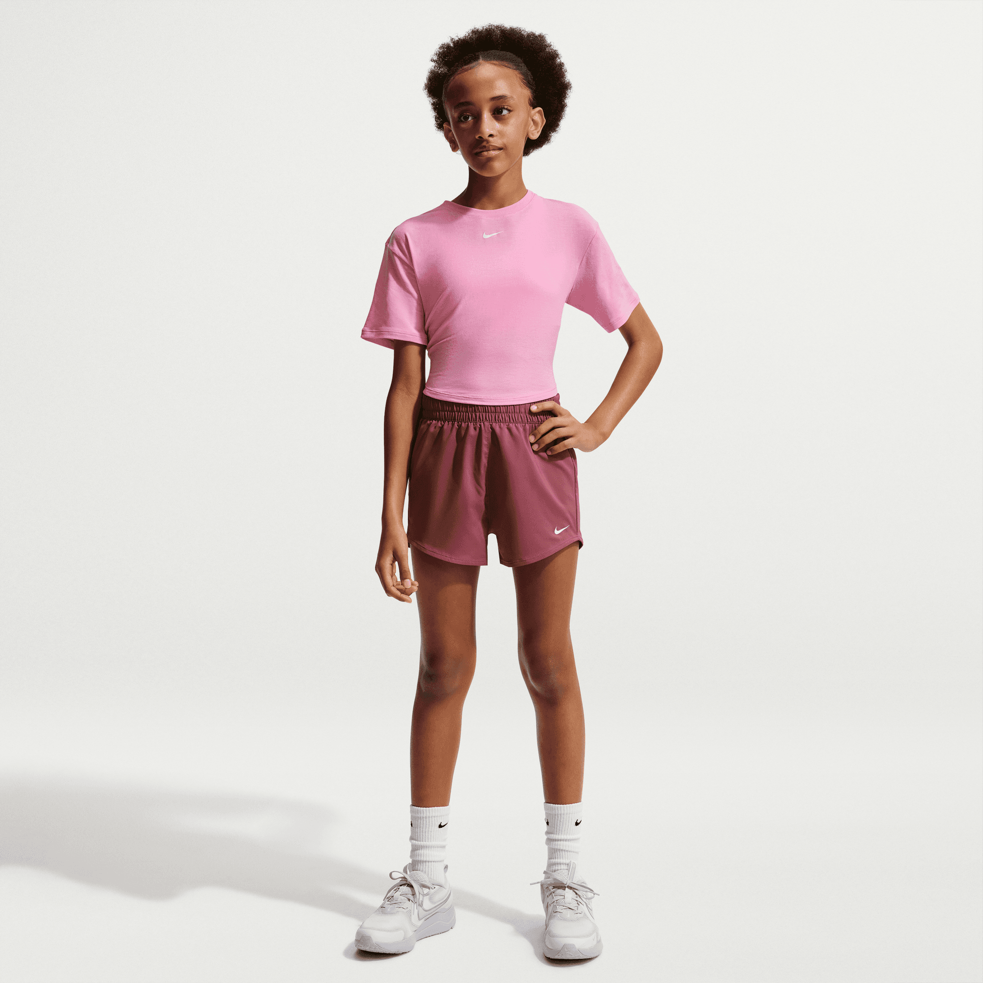 G NK DF ONE WVN HR SHORT #5