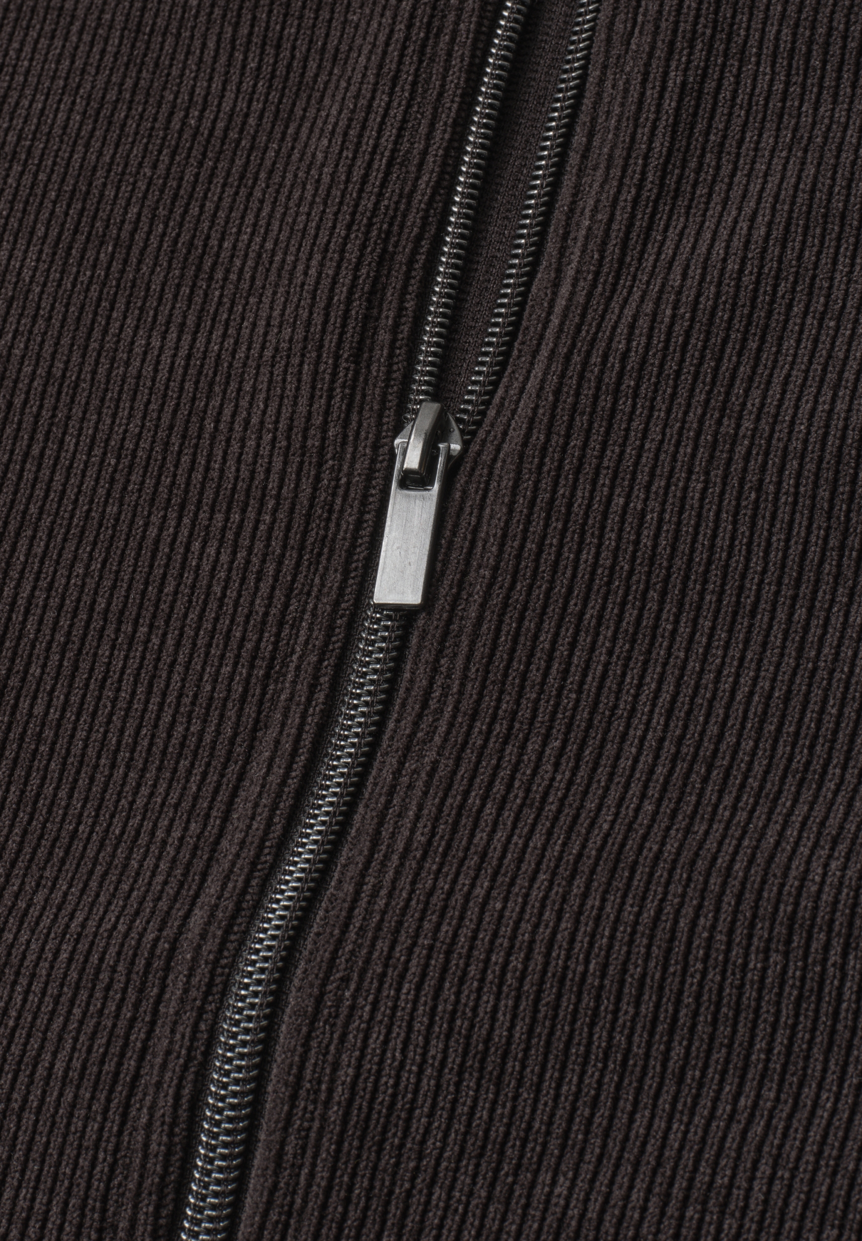 LTD QR cord look vest #2