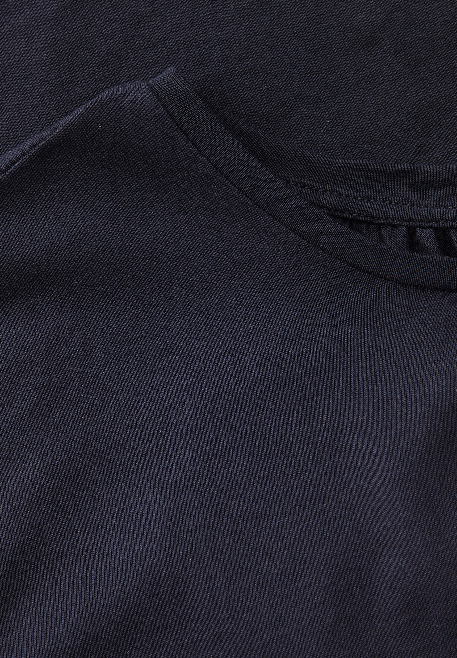 LTD QR_Studio_basic shirt w.ga #2