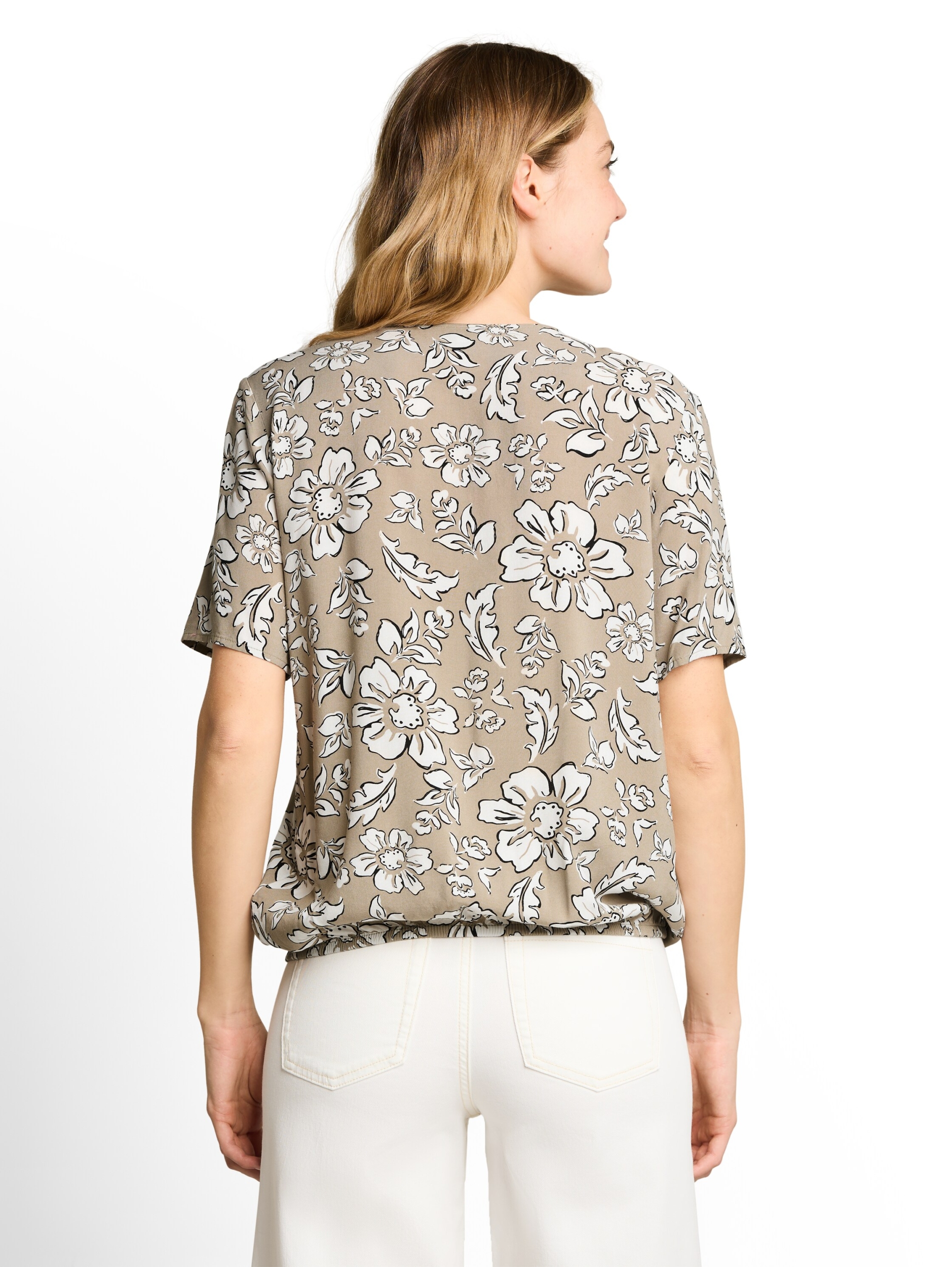 blouse v-neck shape #4