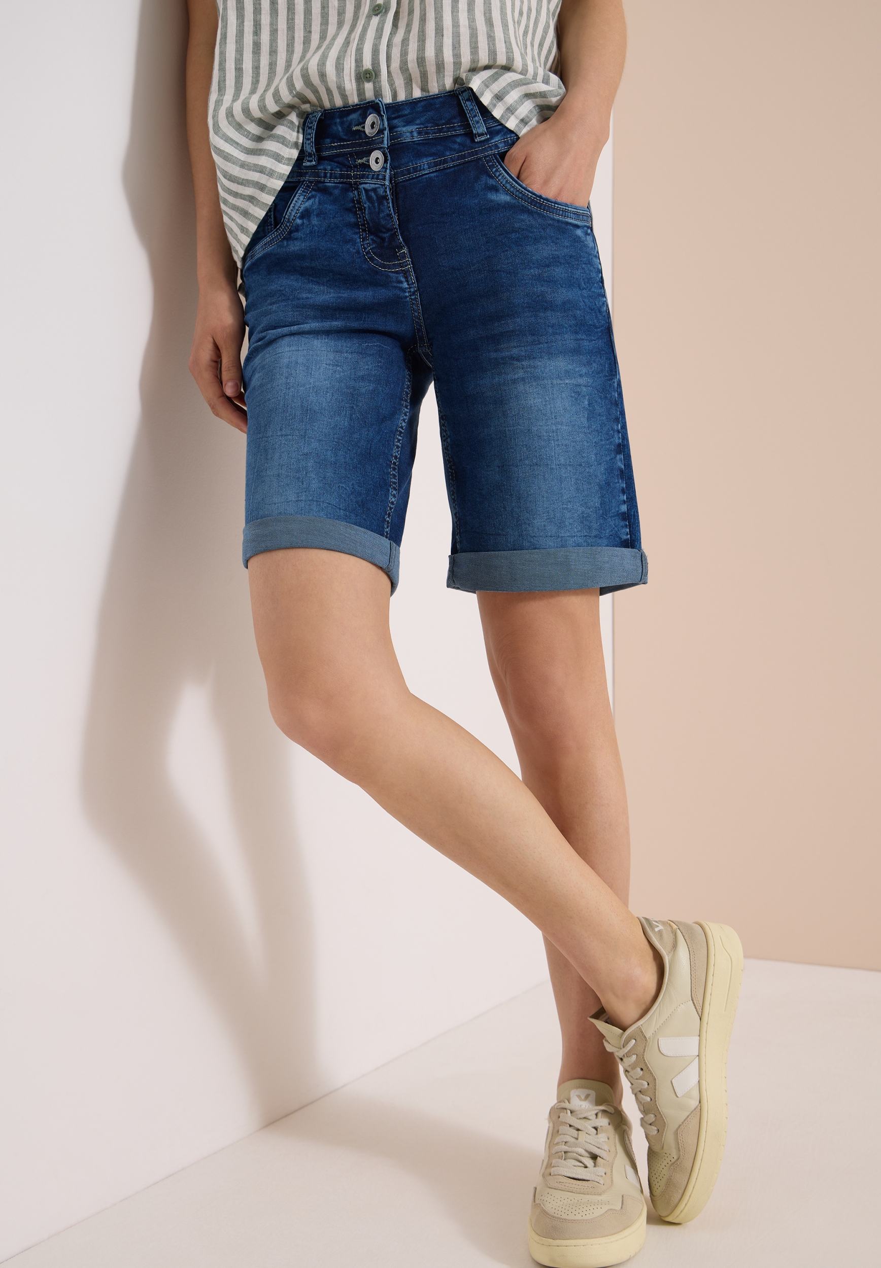 NOS Scarlett Shorts Mid Blue #7