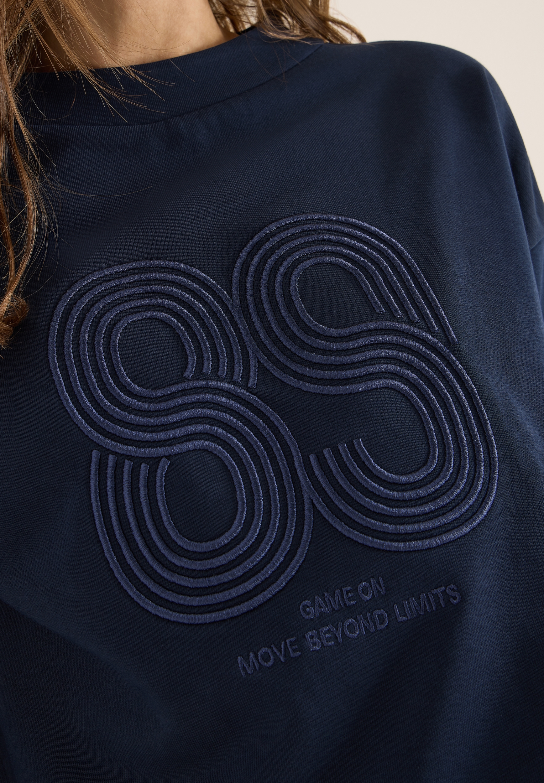 Embroidery FP Funnel Neck #6