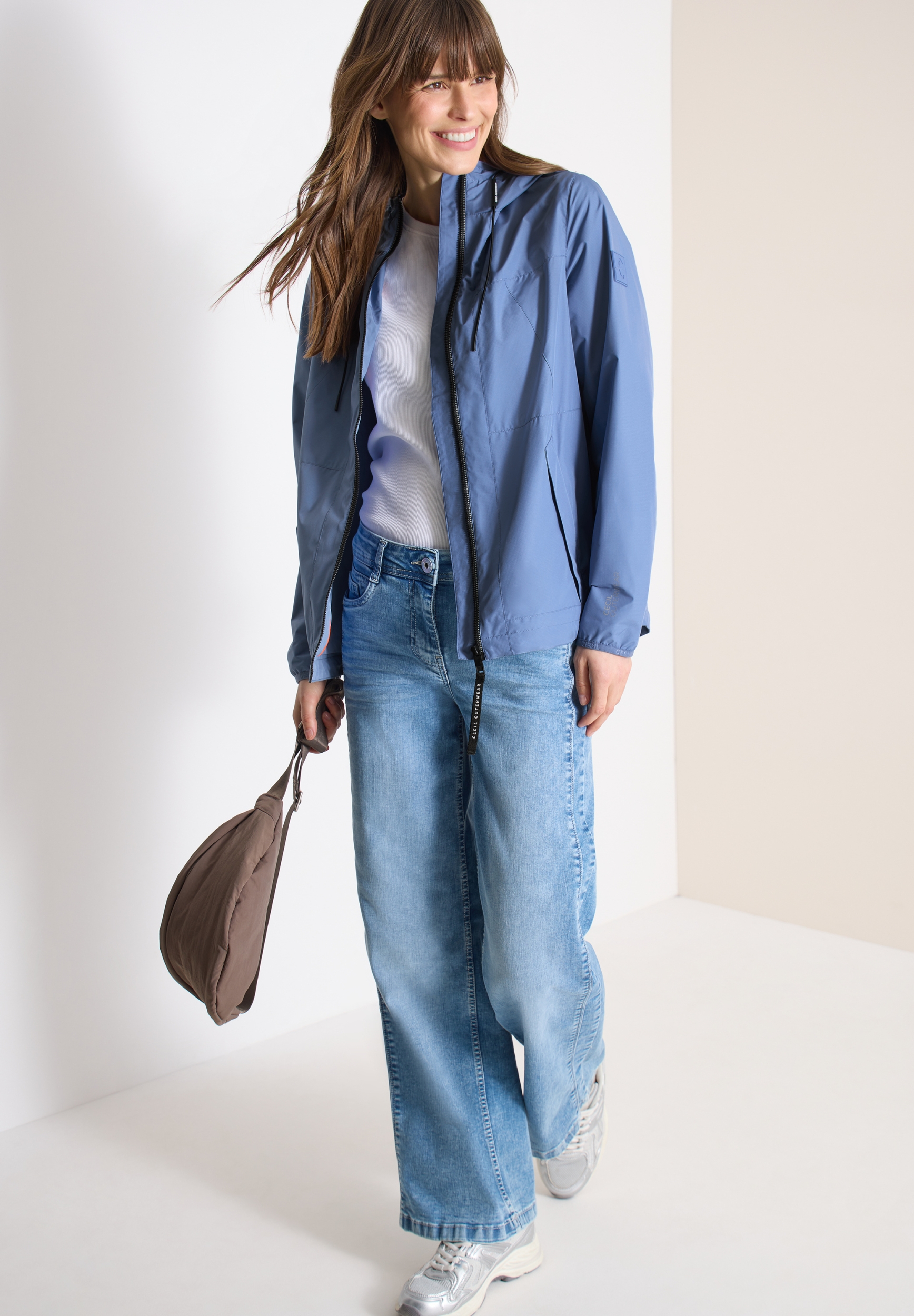 Sportive Windbreaker #5