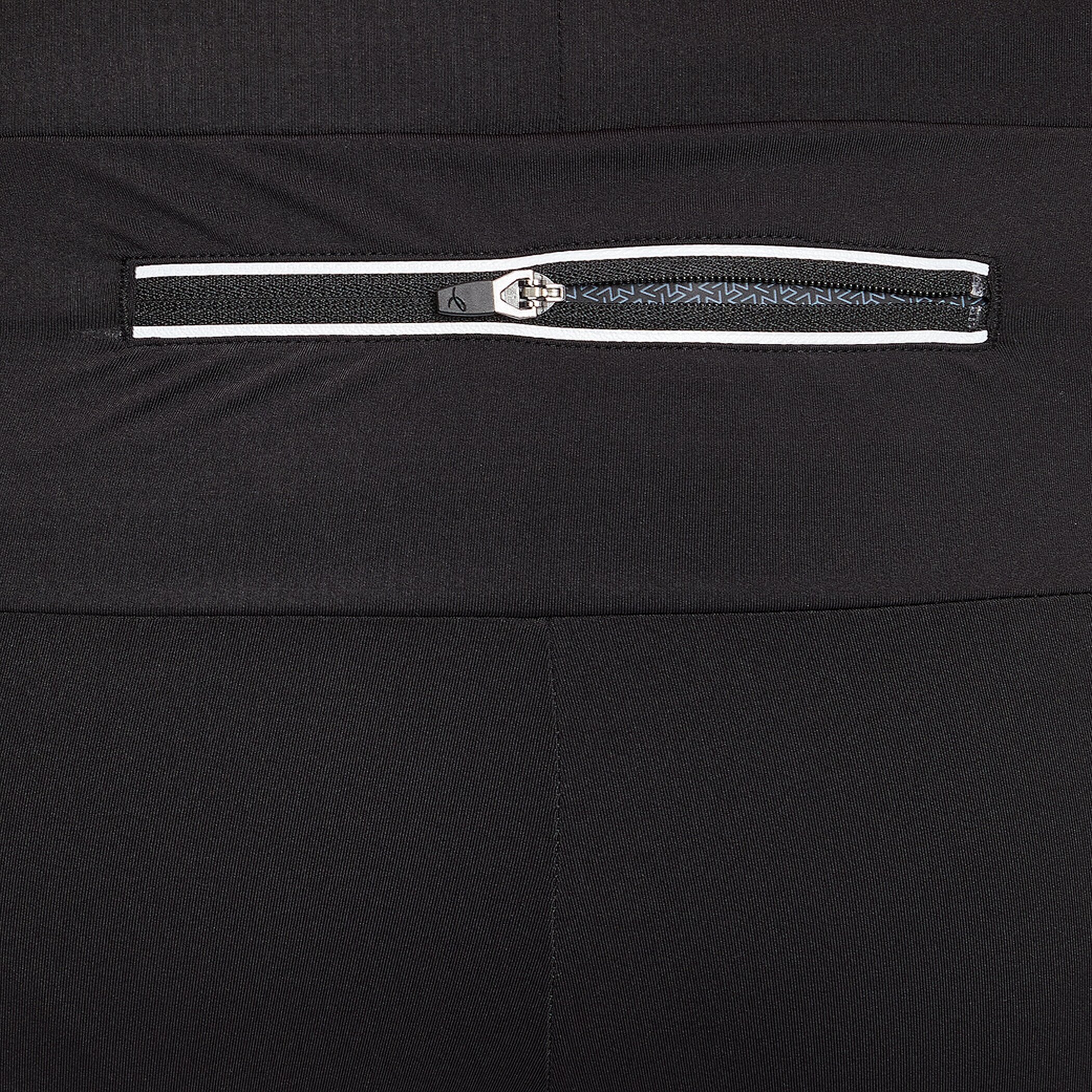 He.-Tight Striker III M #3