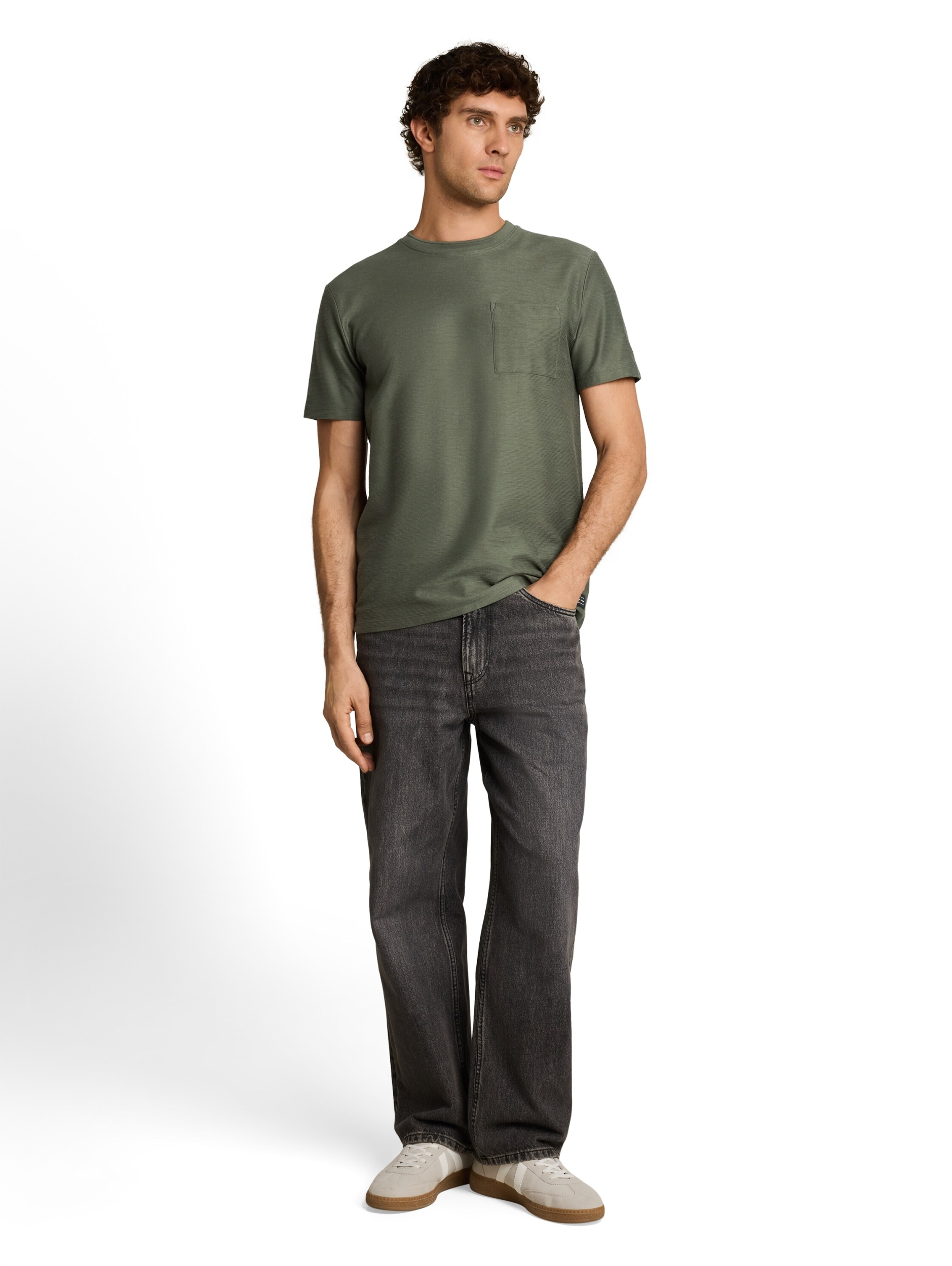 structured t-shirt with pocket #3