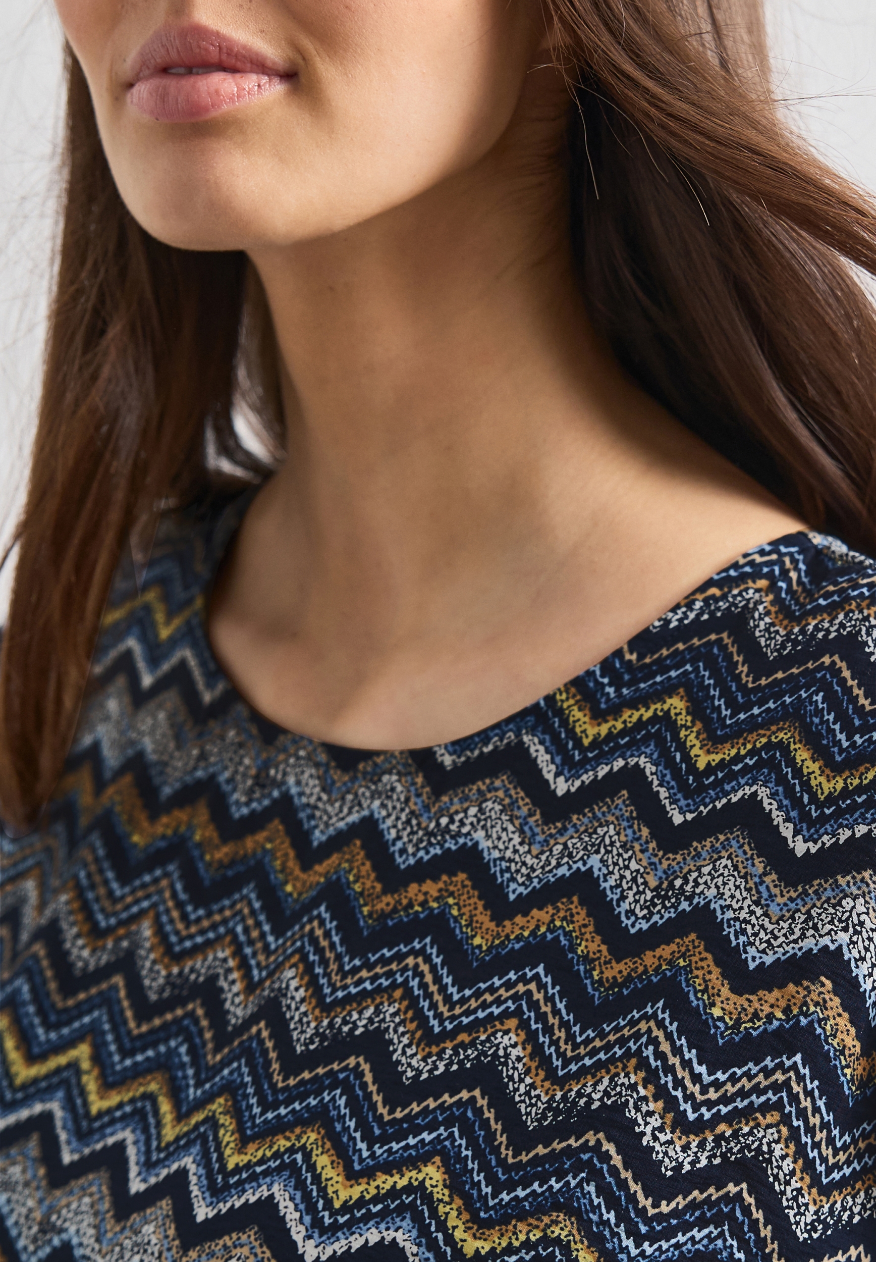 EOS_AOP Round Neck Top w. drop #6