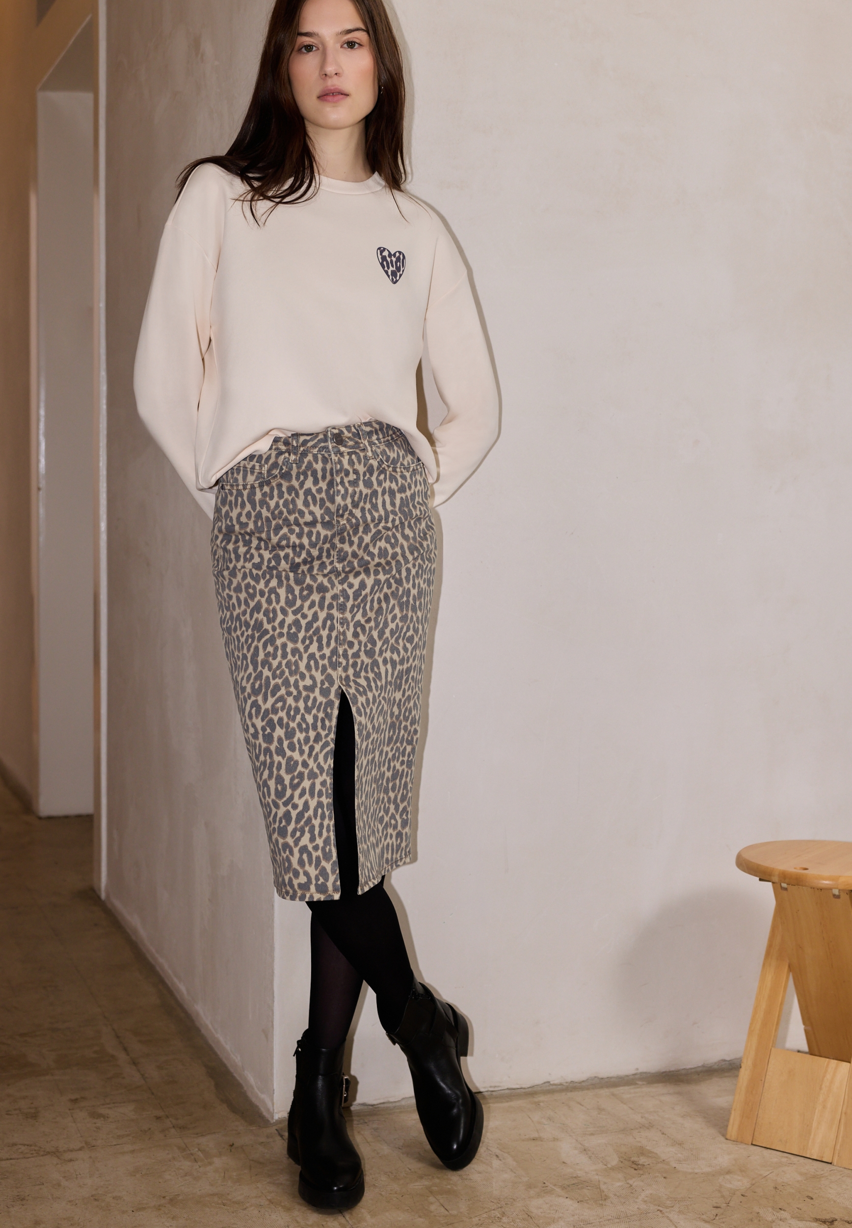 Studio Style. Midi Skirt.leo p #3