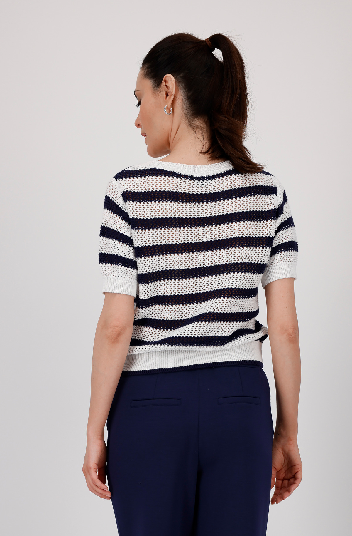 Pullover #4