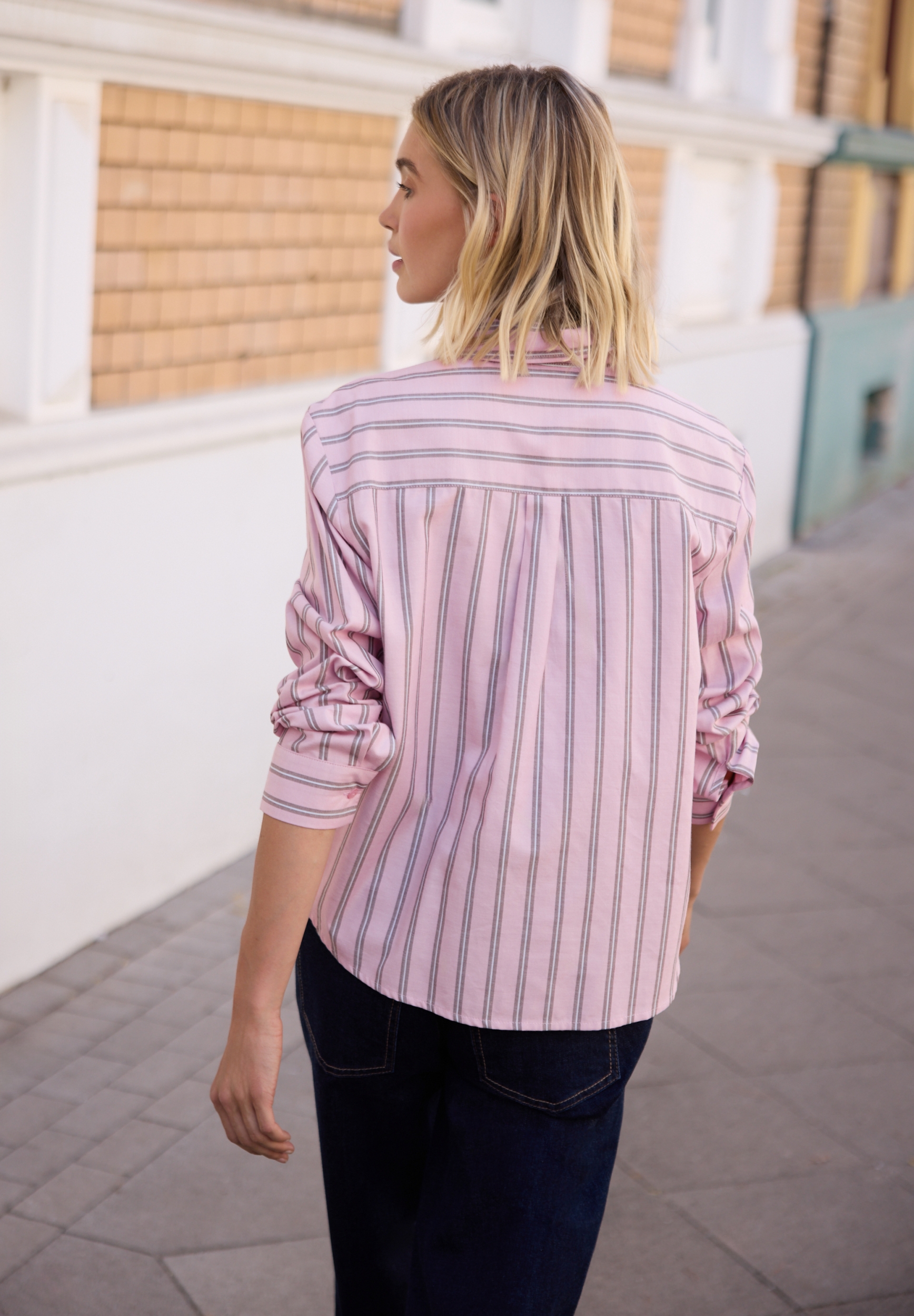 LTD QR Studio_Striped shirtcol #4