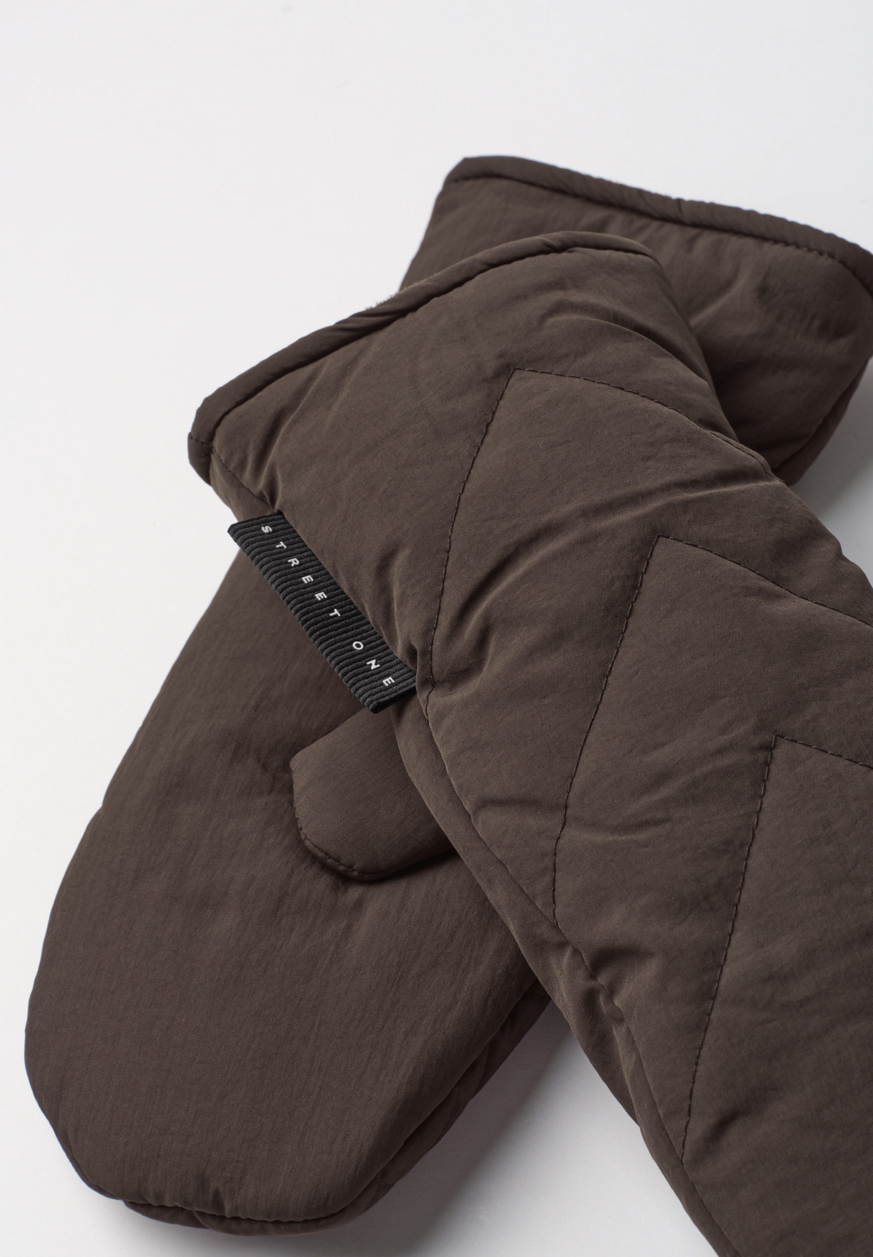 OP_Padded Solid Mittens #2