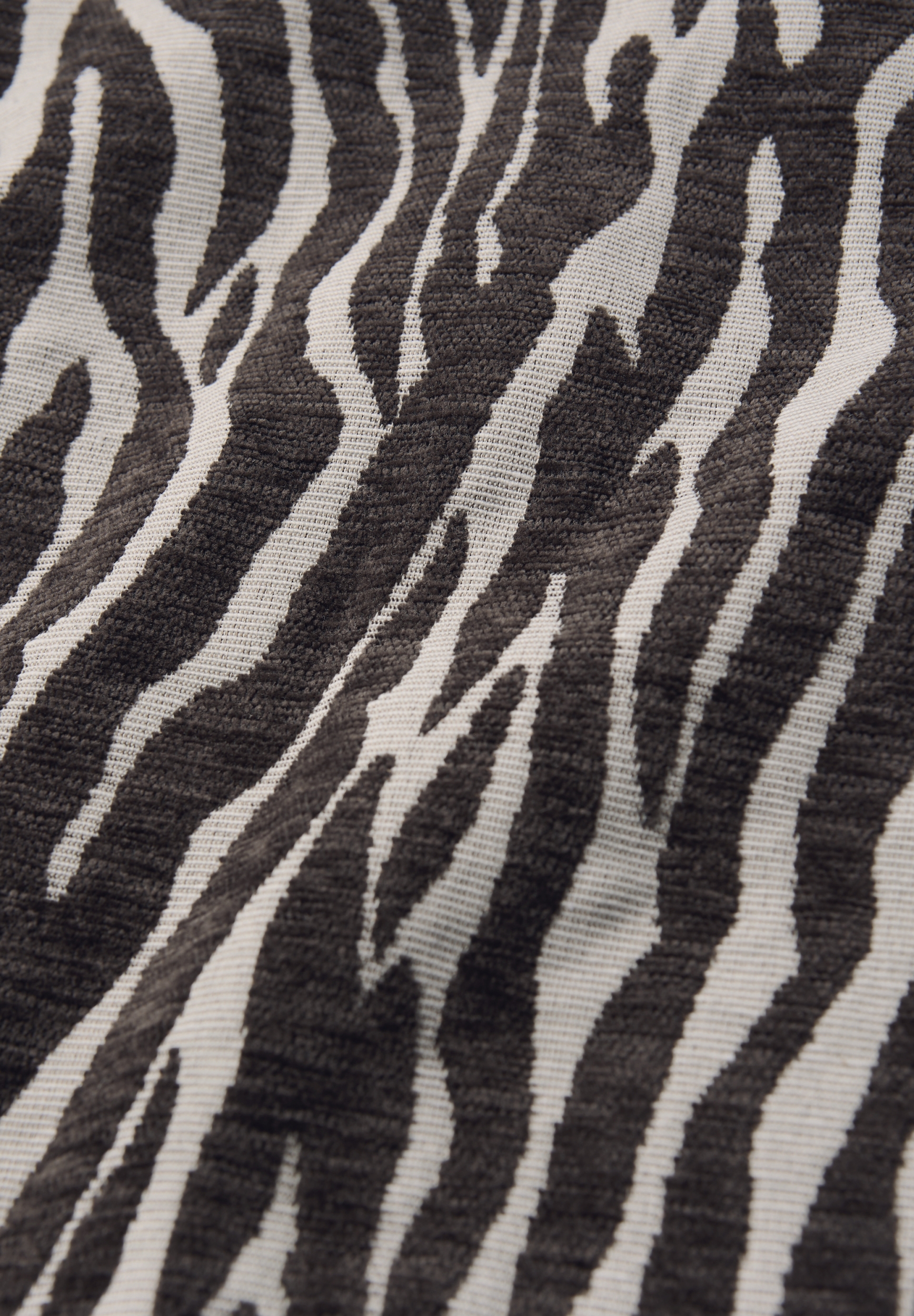 Style Maja Zebra Jacquard #2