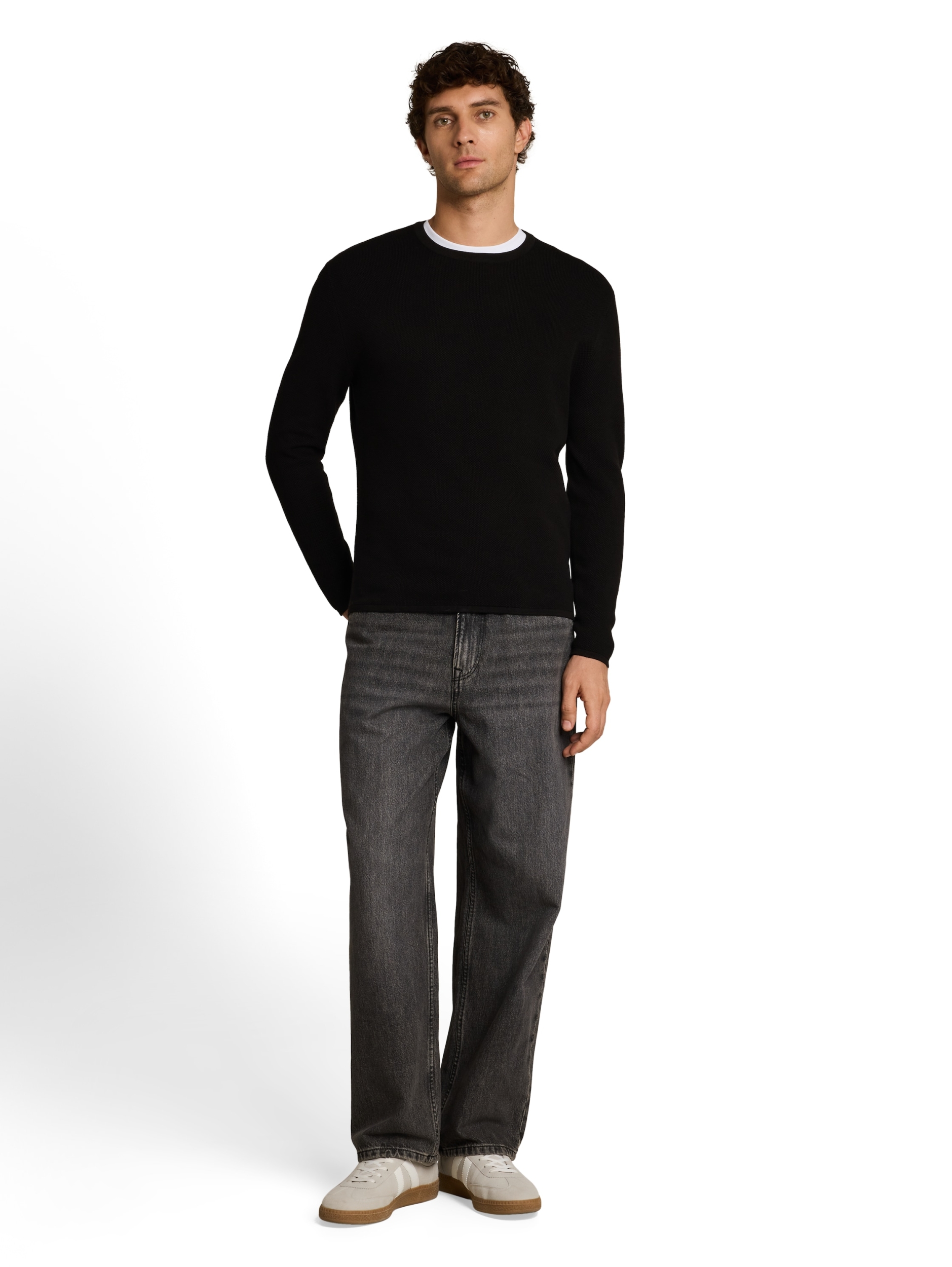 basic structred crew neck knit #3