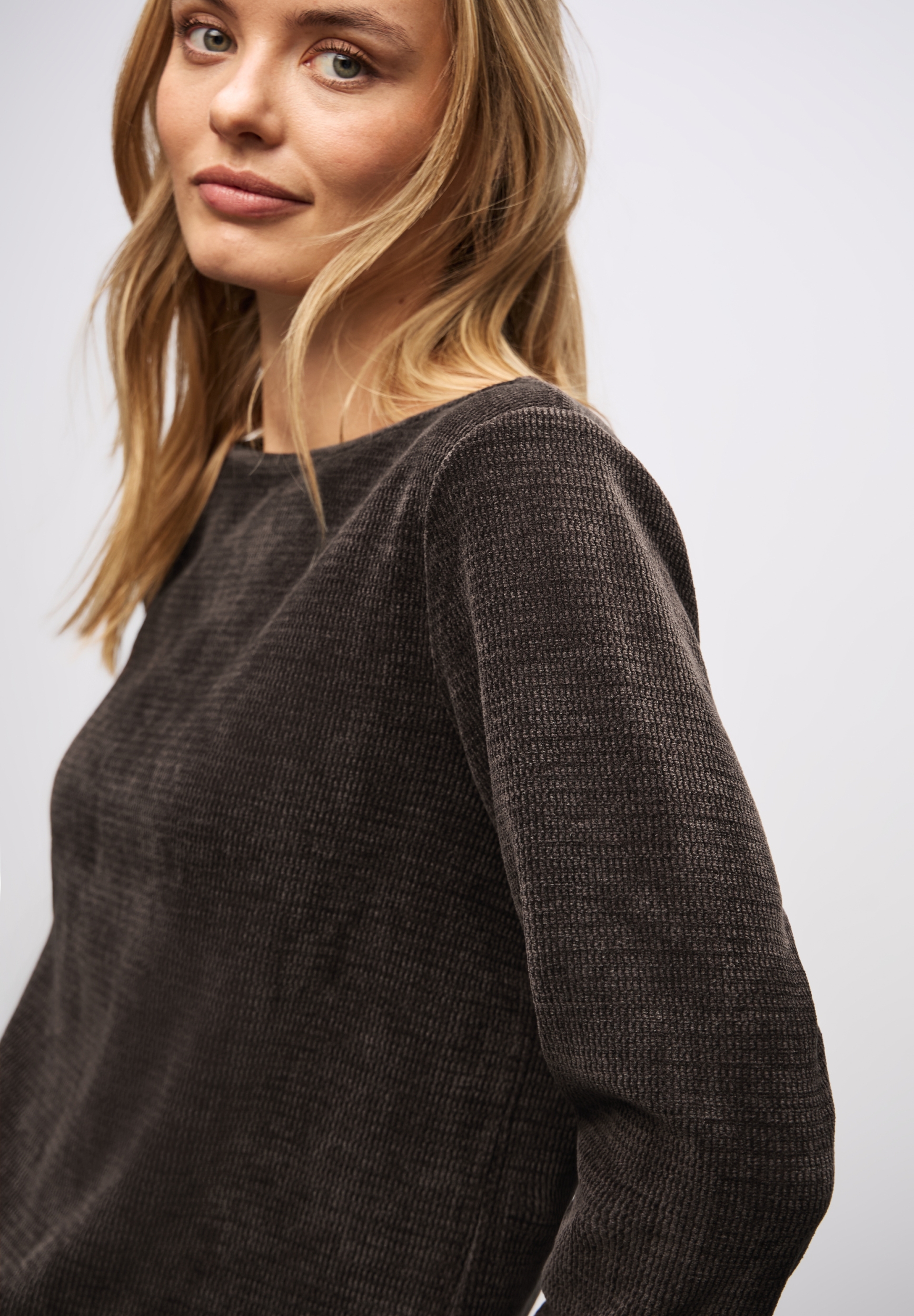 EOS_Cosy u-boat neck shirt #6