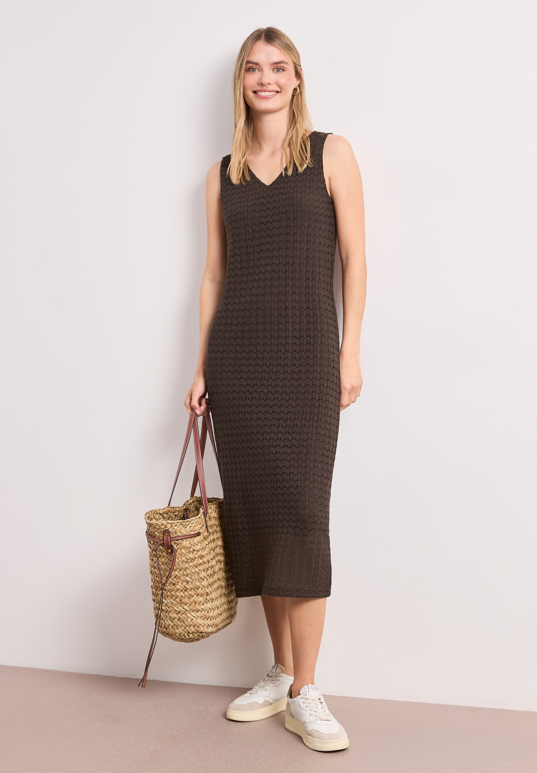 SOL_Lace Dress_solid #3
