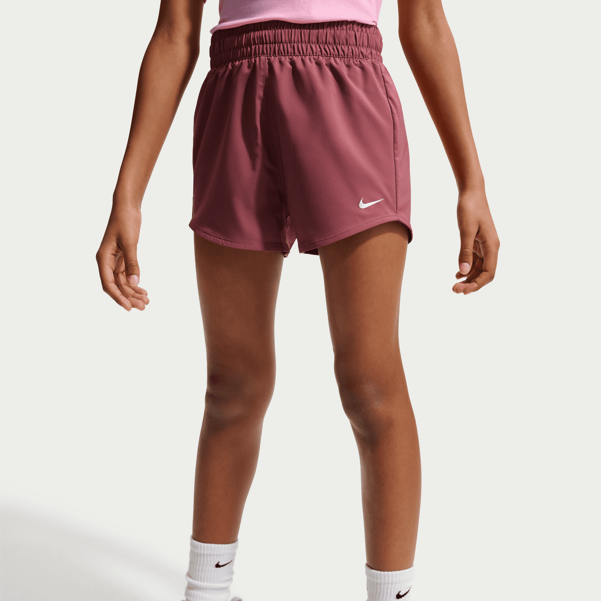 G NK DF ONE WVN HR SHORT #1
