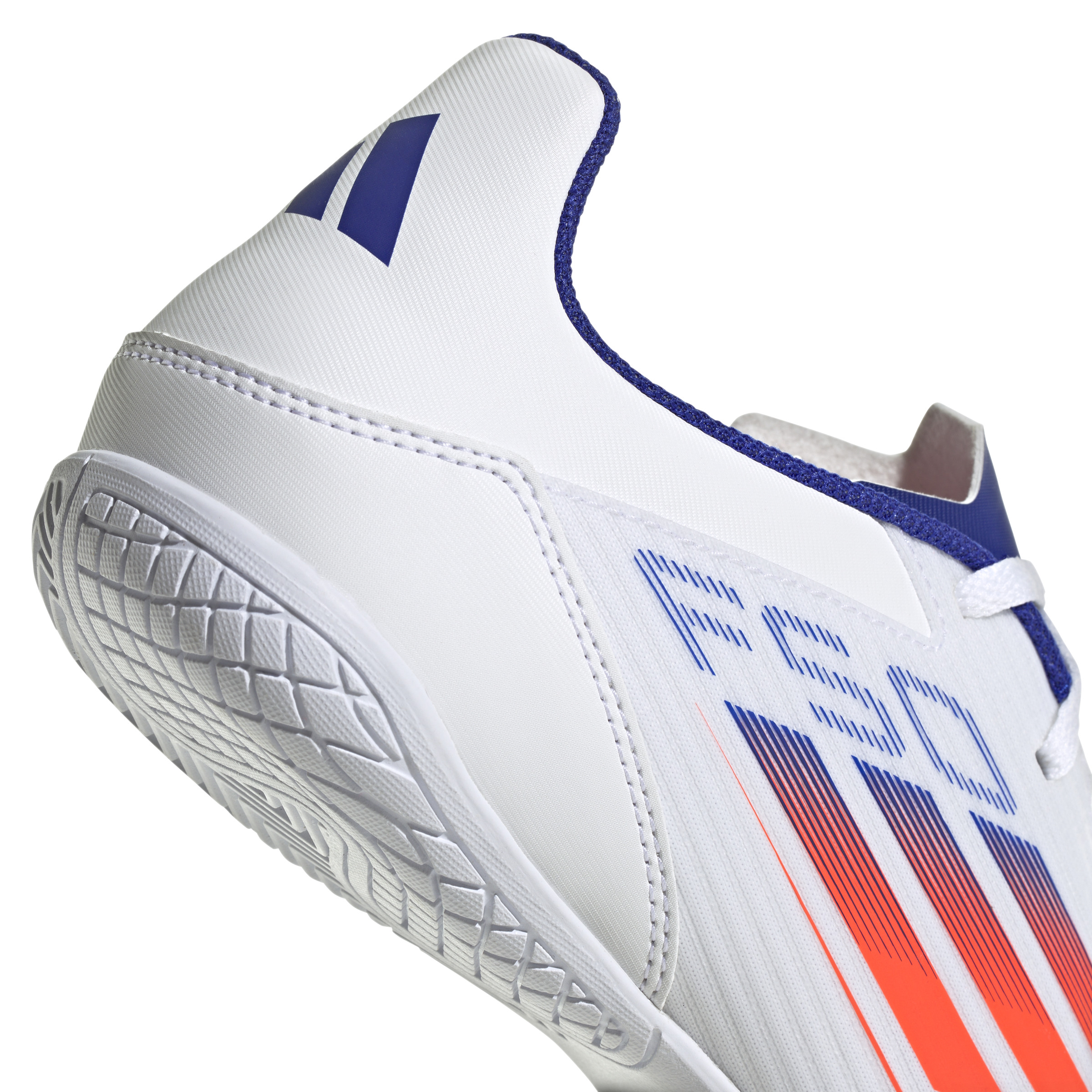 F50 CLUB IN #8