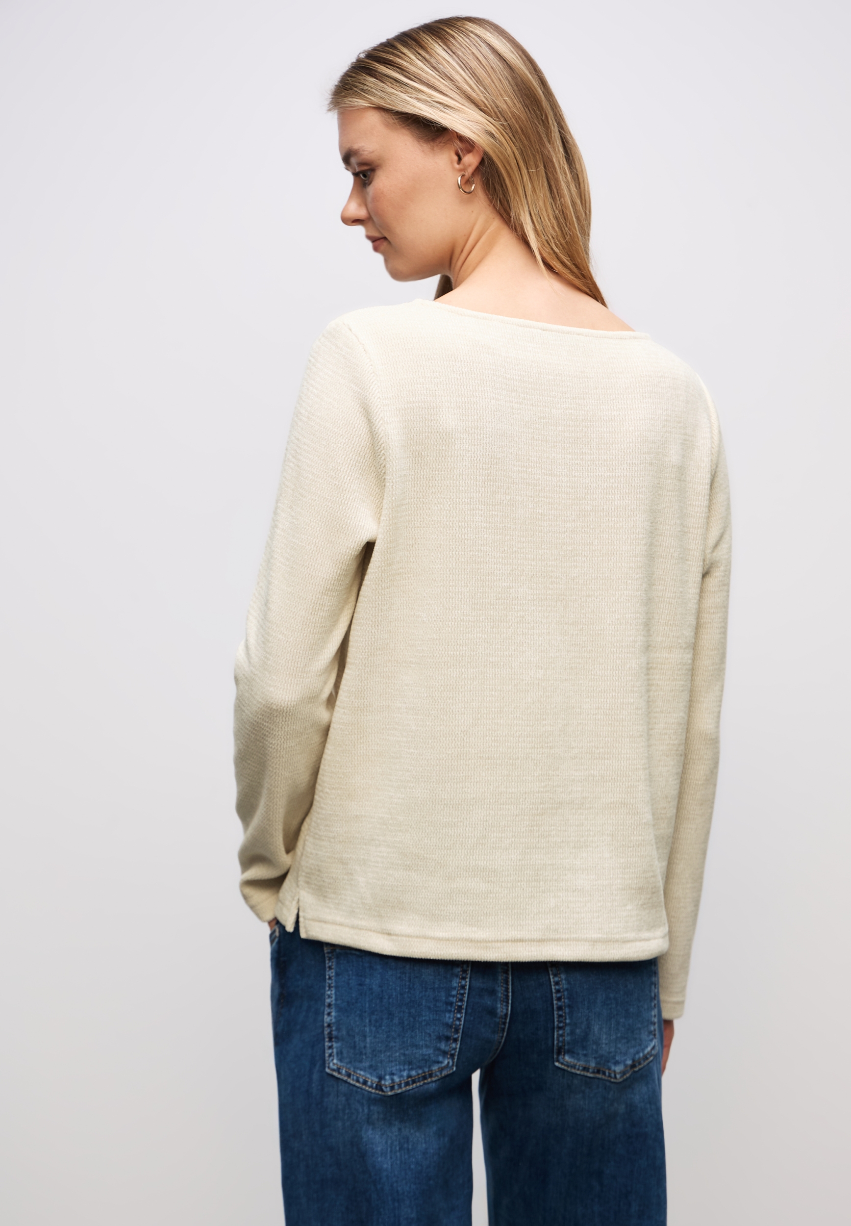 EOS_Cosy u-boat neck shirt #4