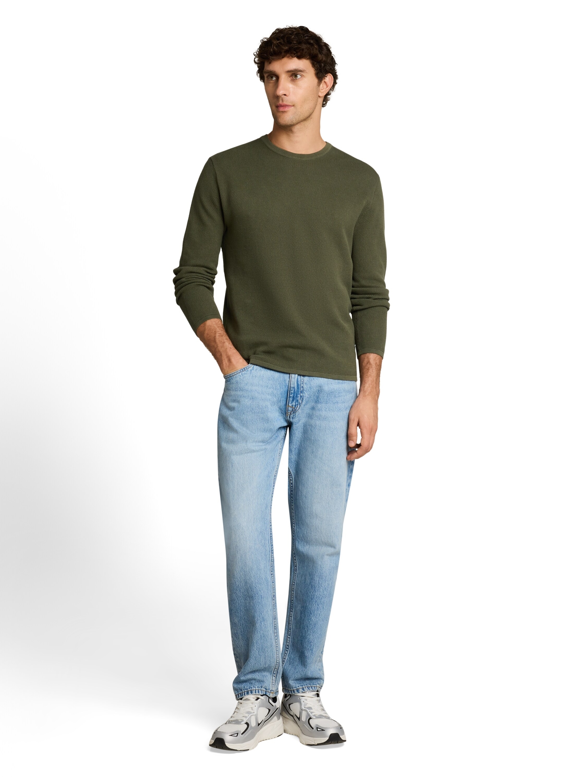 basic structred crew neck knit #3