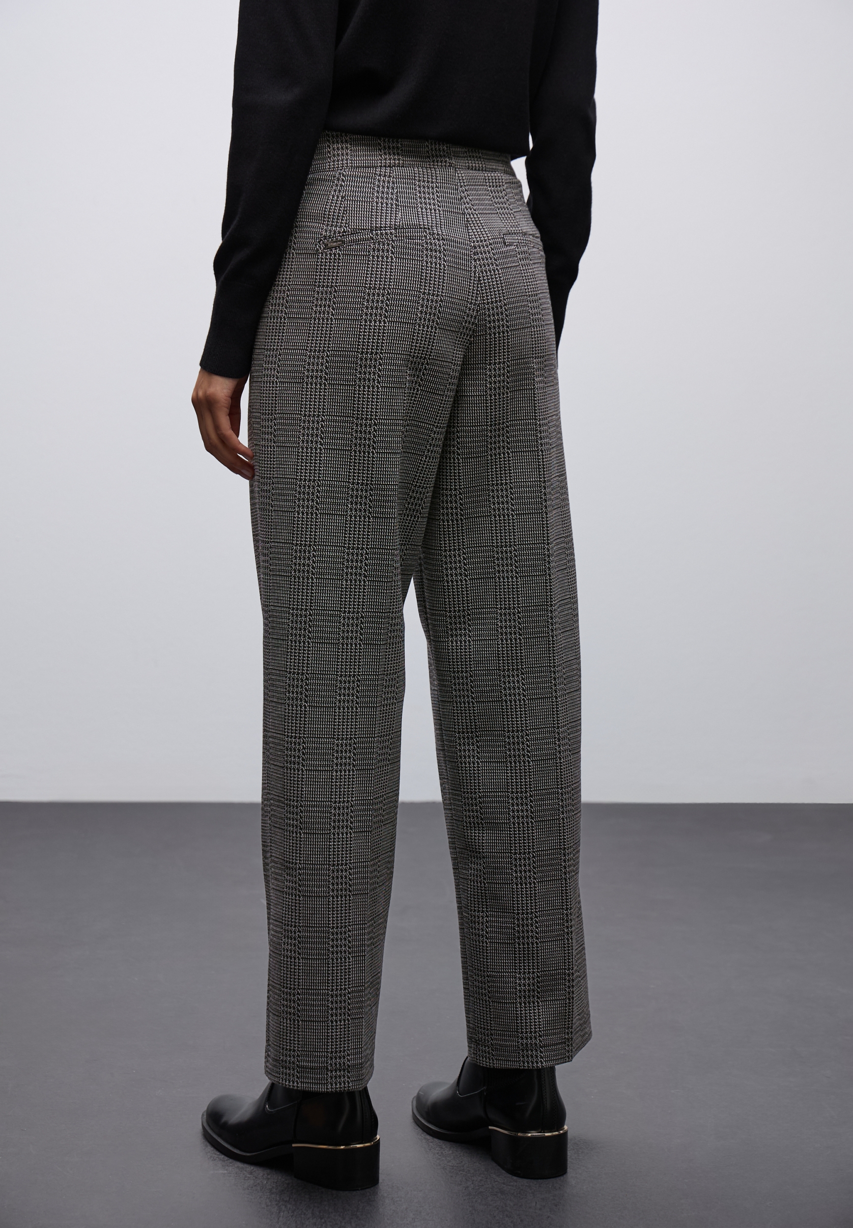 VVM LTD QR straight leg Check #4