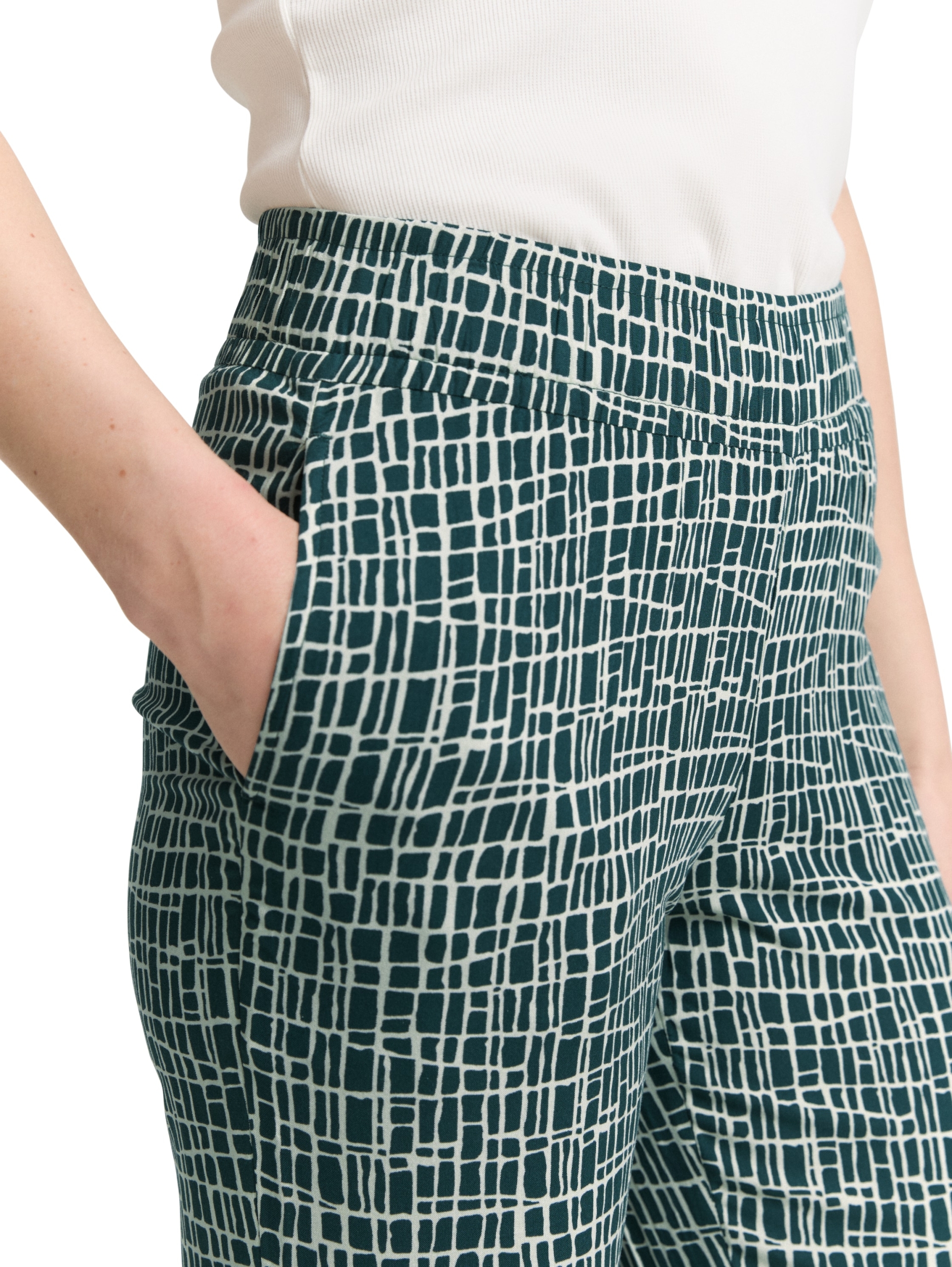 loose fit pants #6