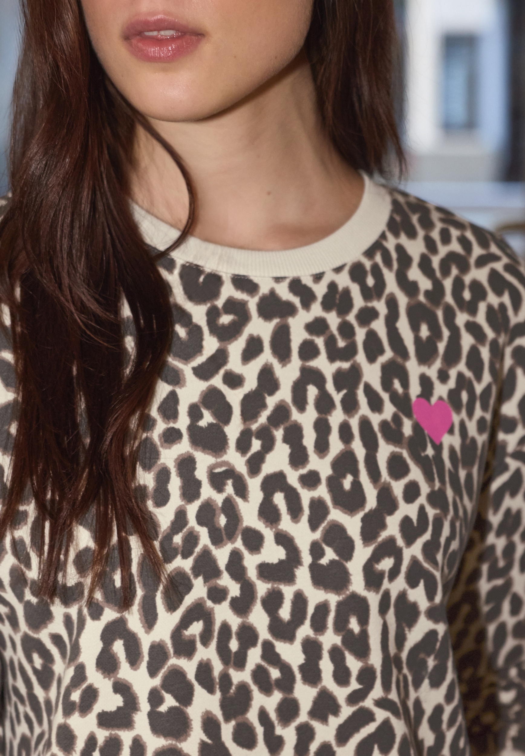 Studio Loose Fit Crewneck w. P #6