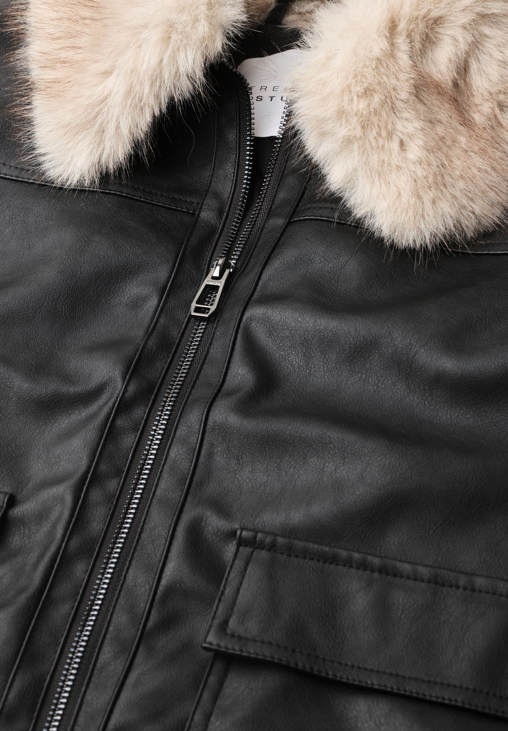 Studio PU Jkt w. Removable Fak #2
