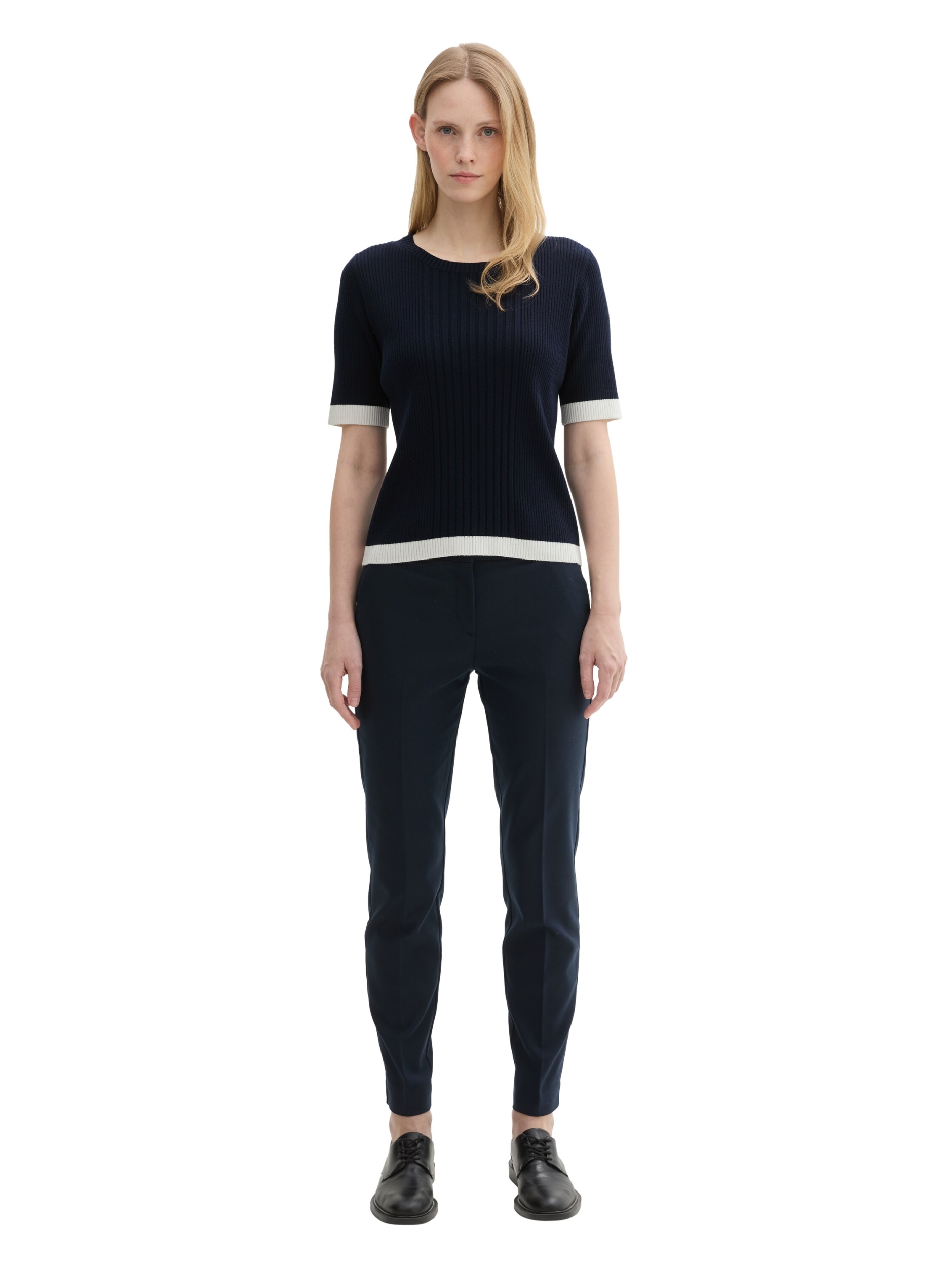 Mia Slim Hose #6