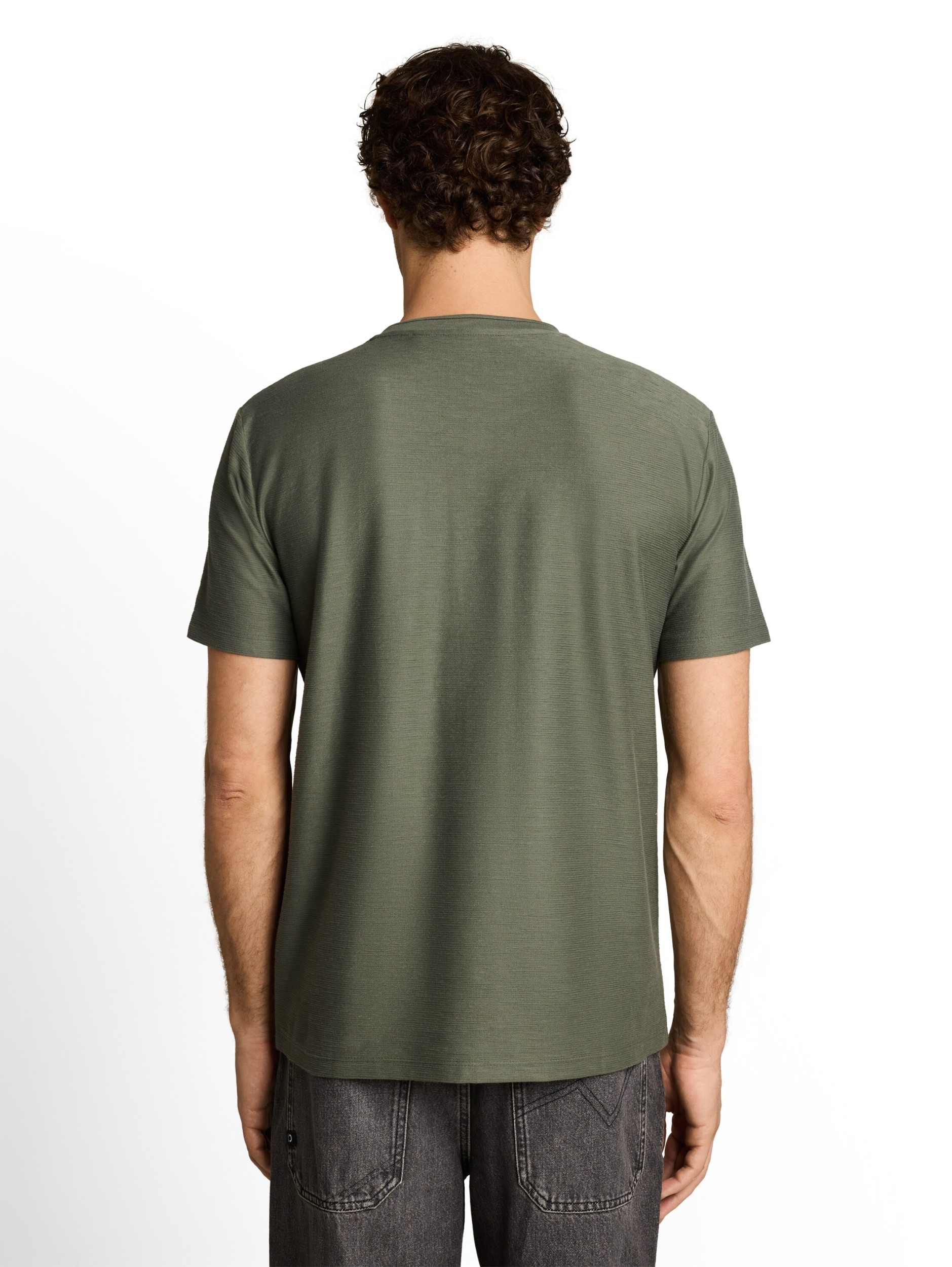 structured t-shirt with pocket #4