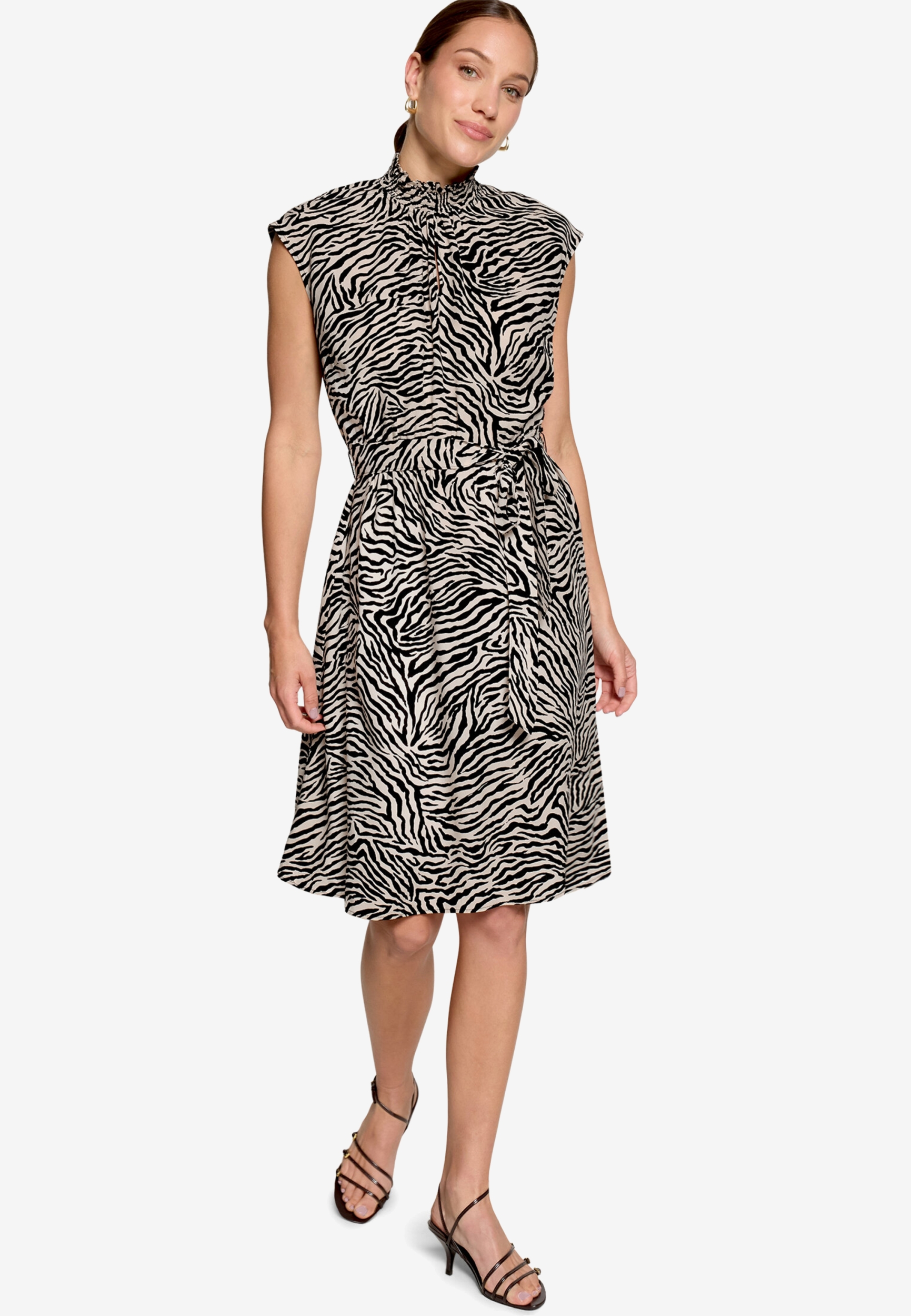 Kleid Kurz ohne Arm #3