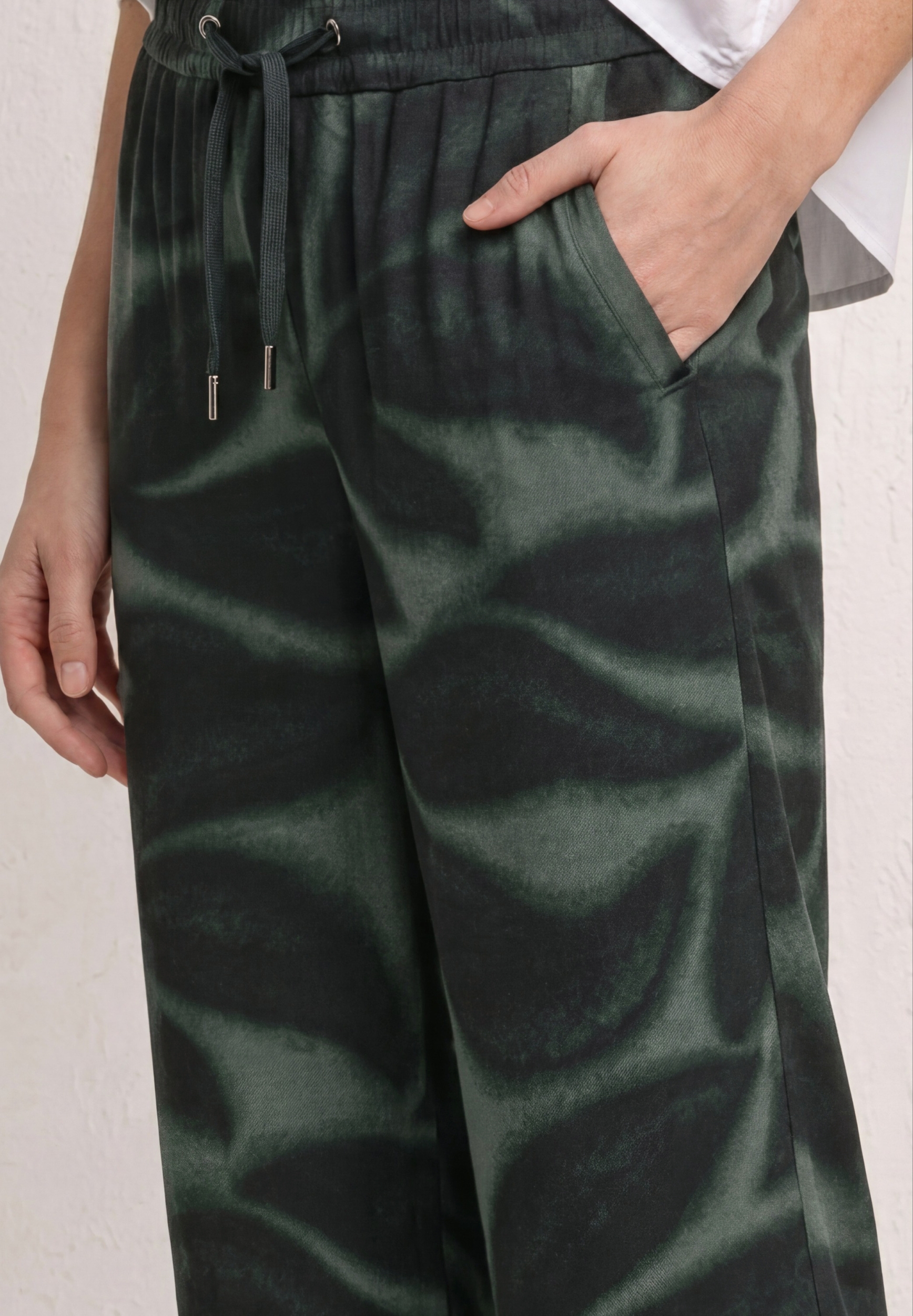 LTD_QR Style_Emee Wide Leg AOP #6