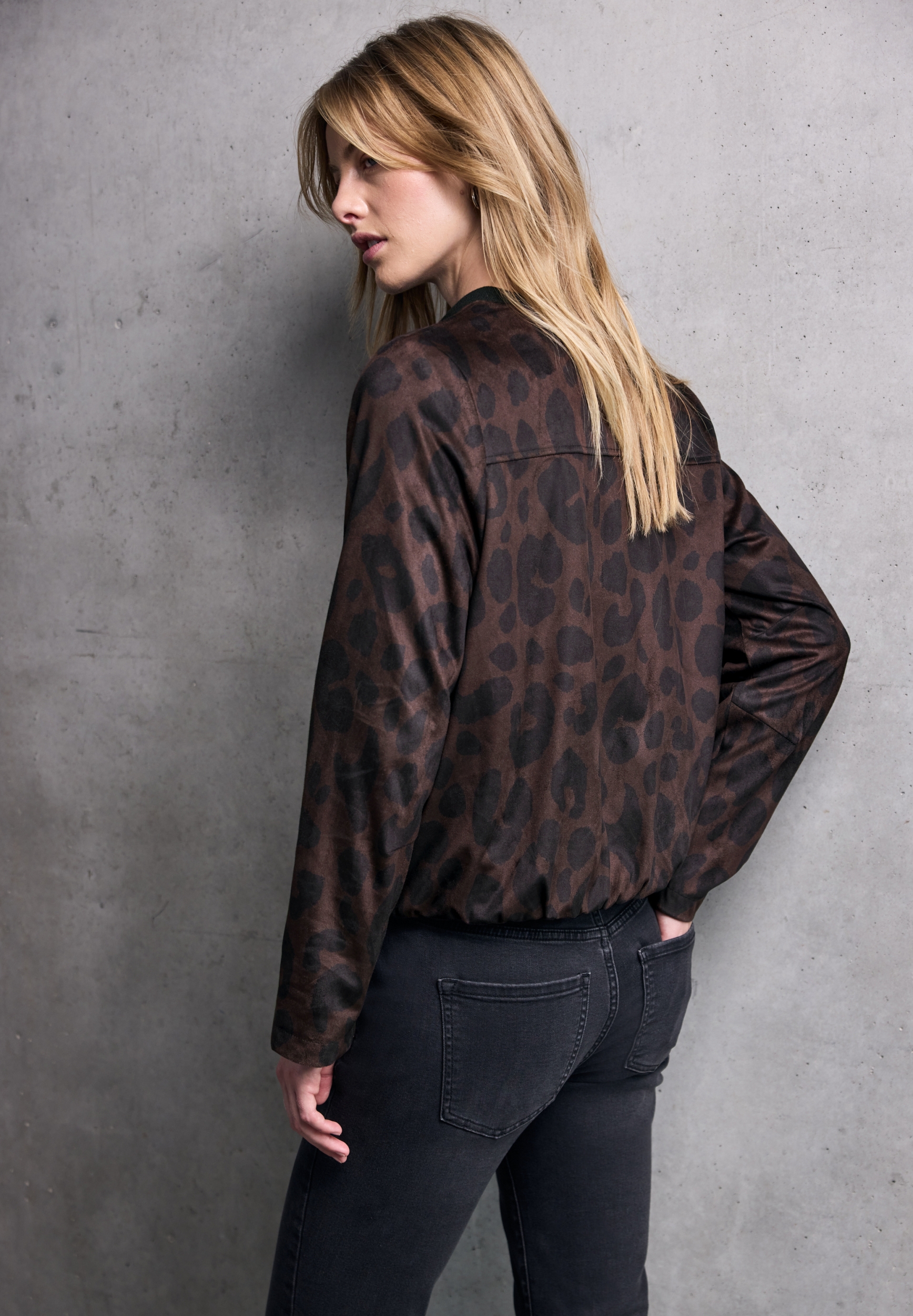 QR Studio Velours Jkt w. Gathe #4