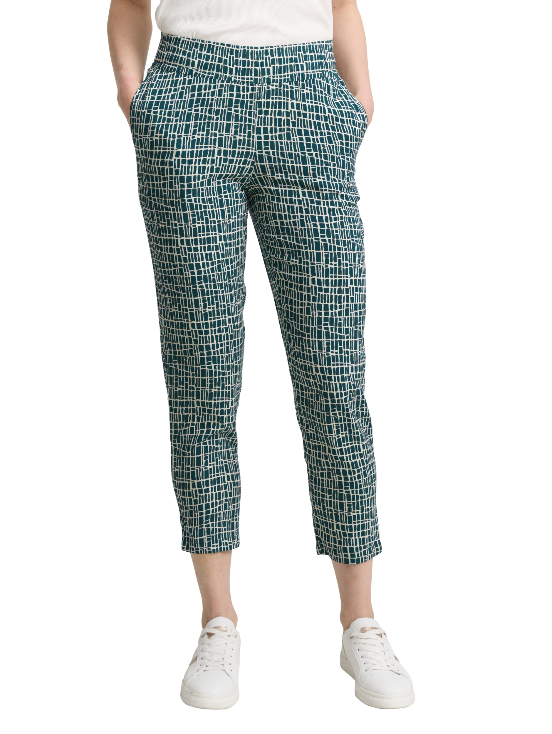 loose fit pants #2