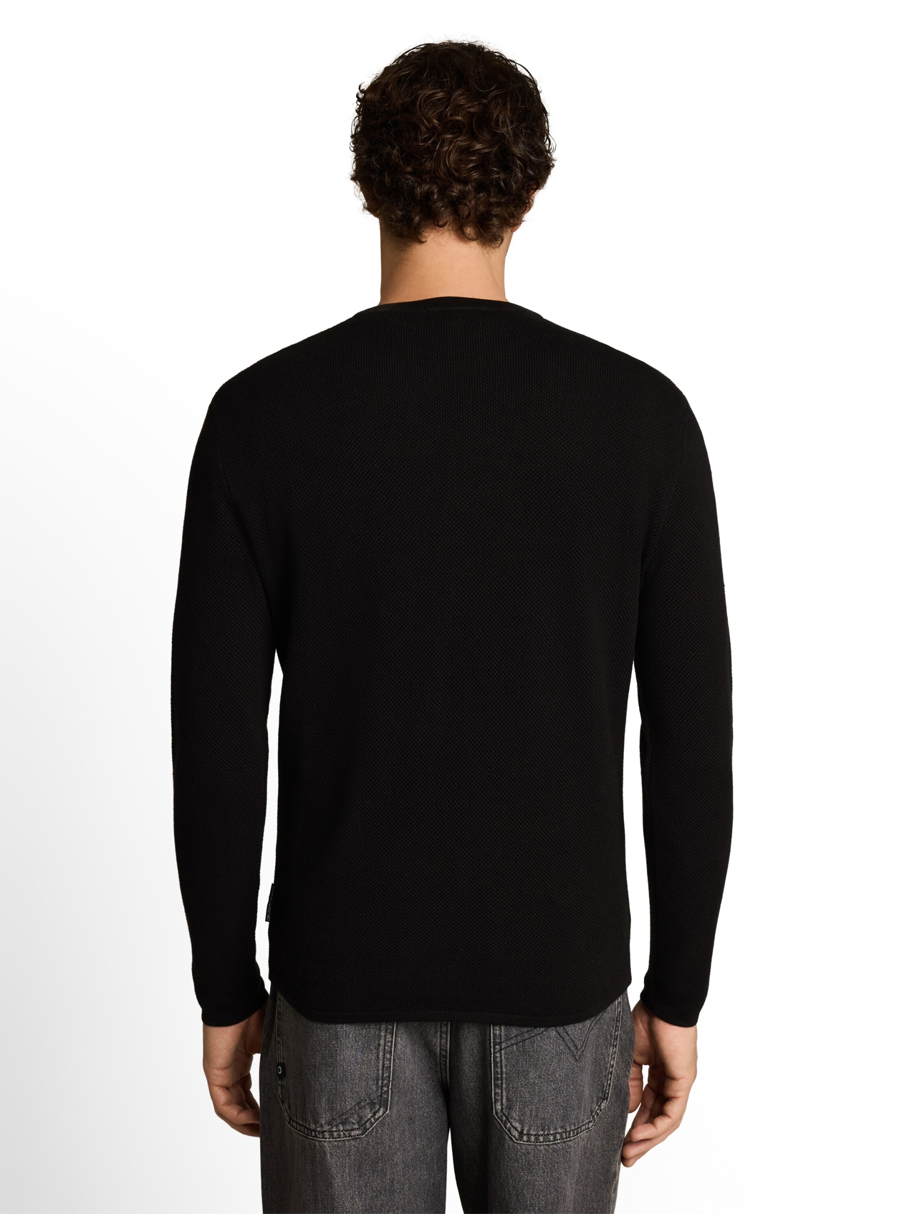 basic structred crew neck knit #4