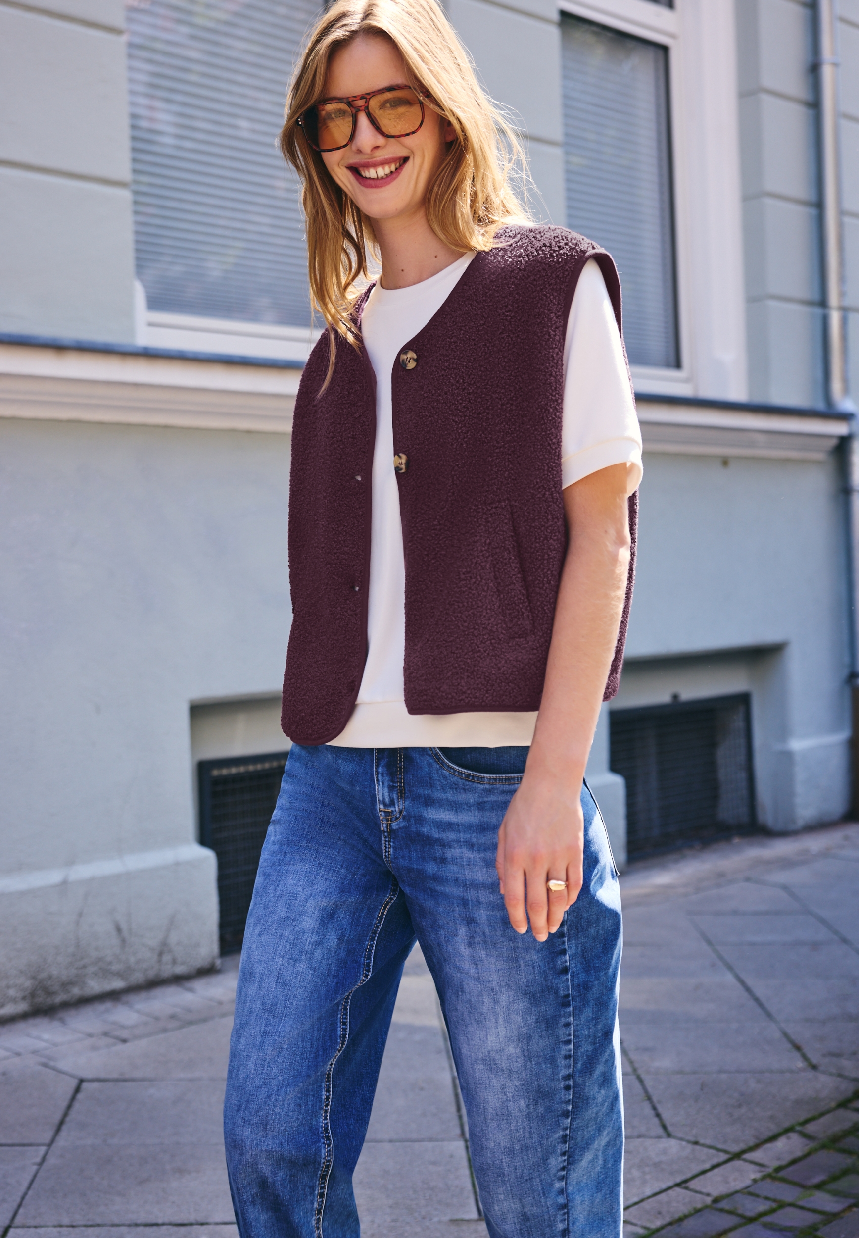 Studio_Cool teddy vest w.horn #6
