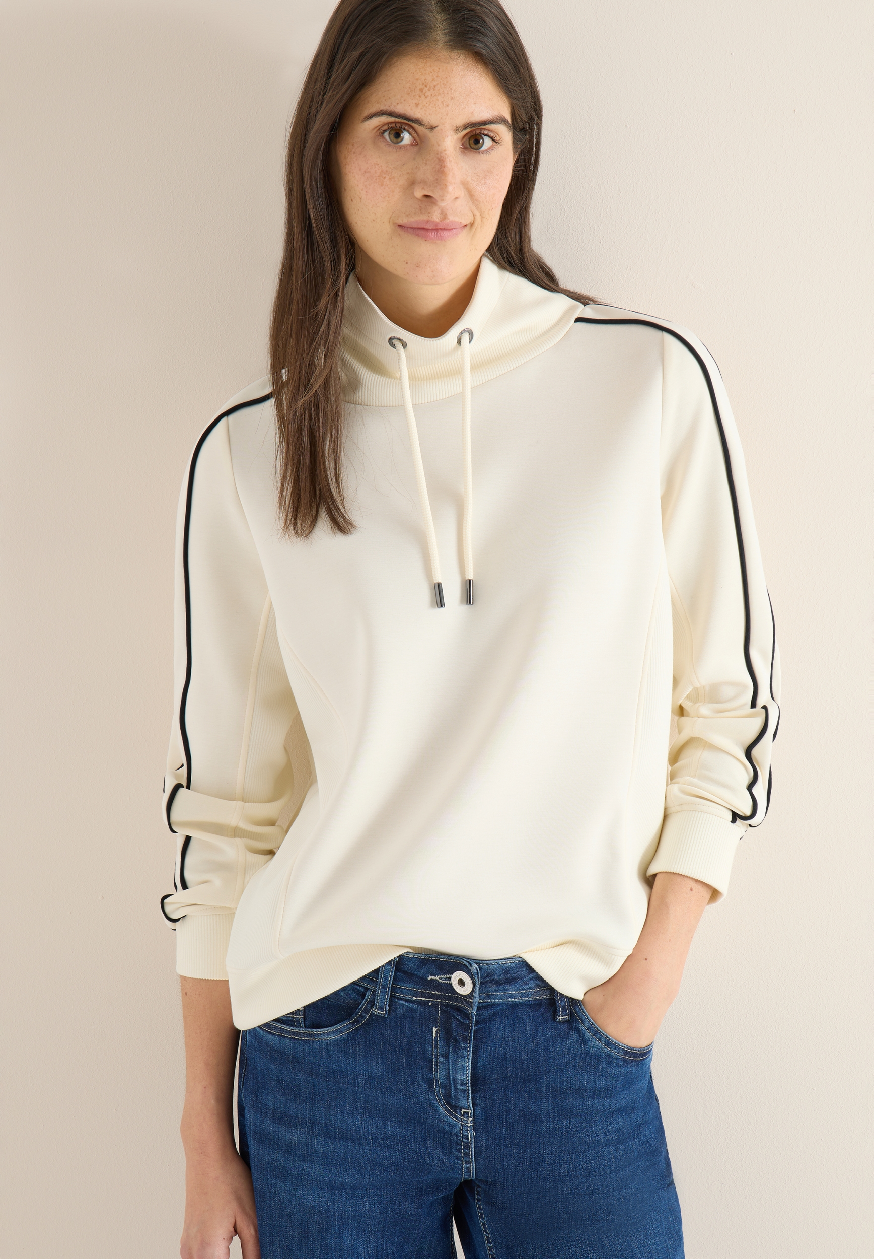 TOS Sportive Sweatshirt #3