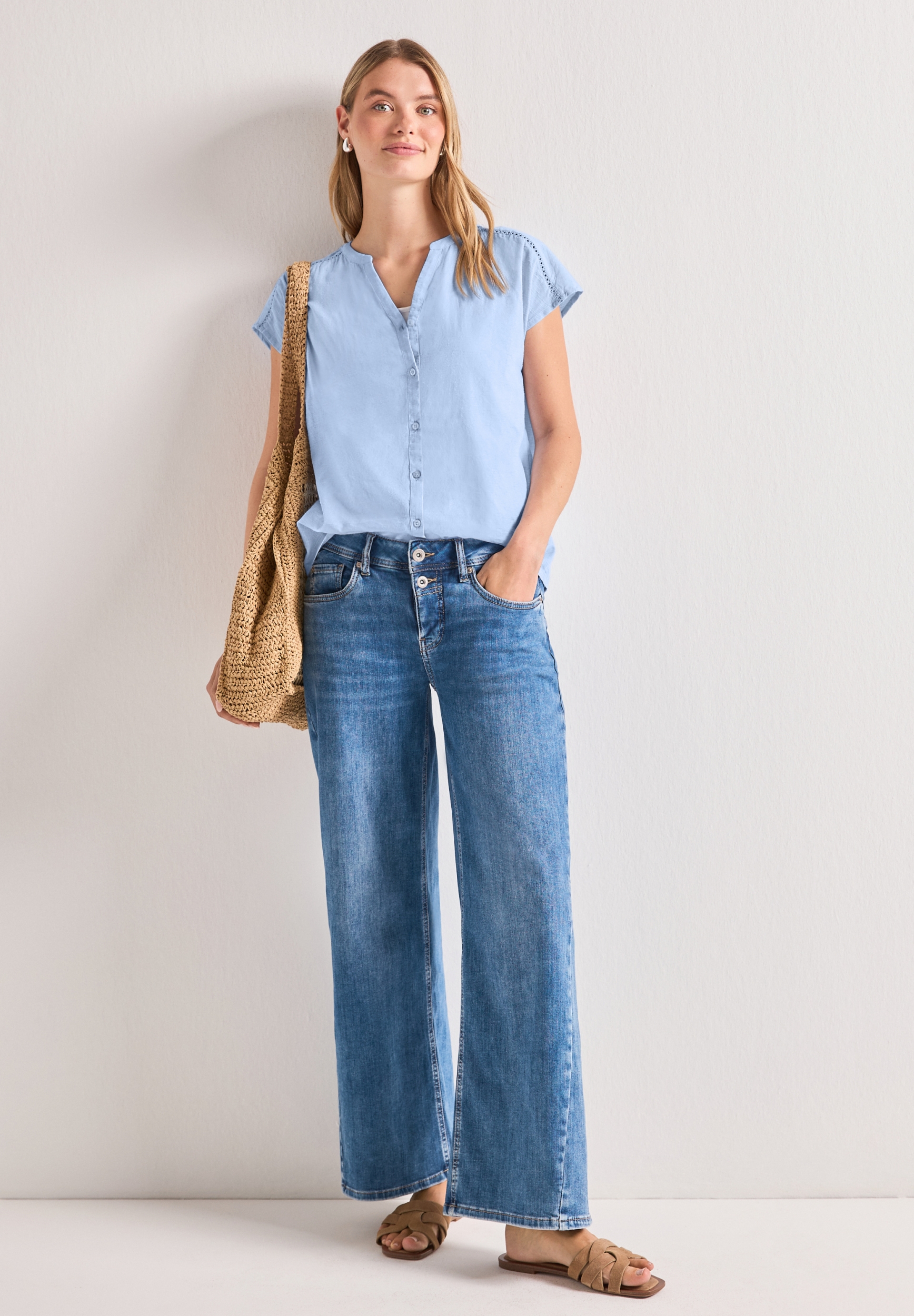 Buttoned splitneck blouse w ta #5