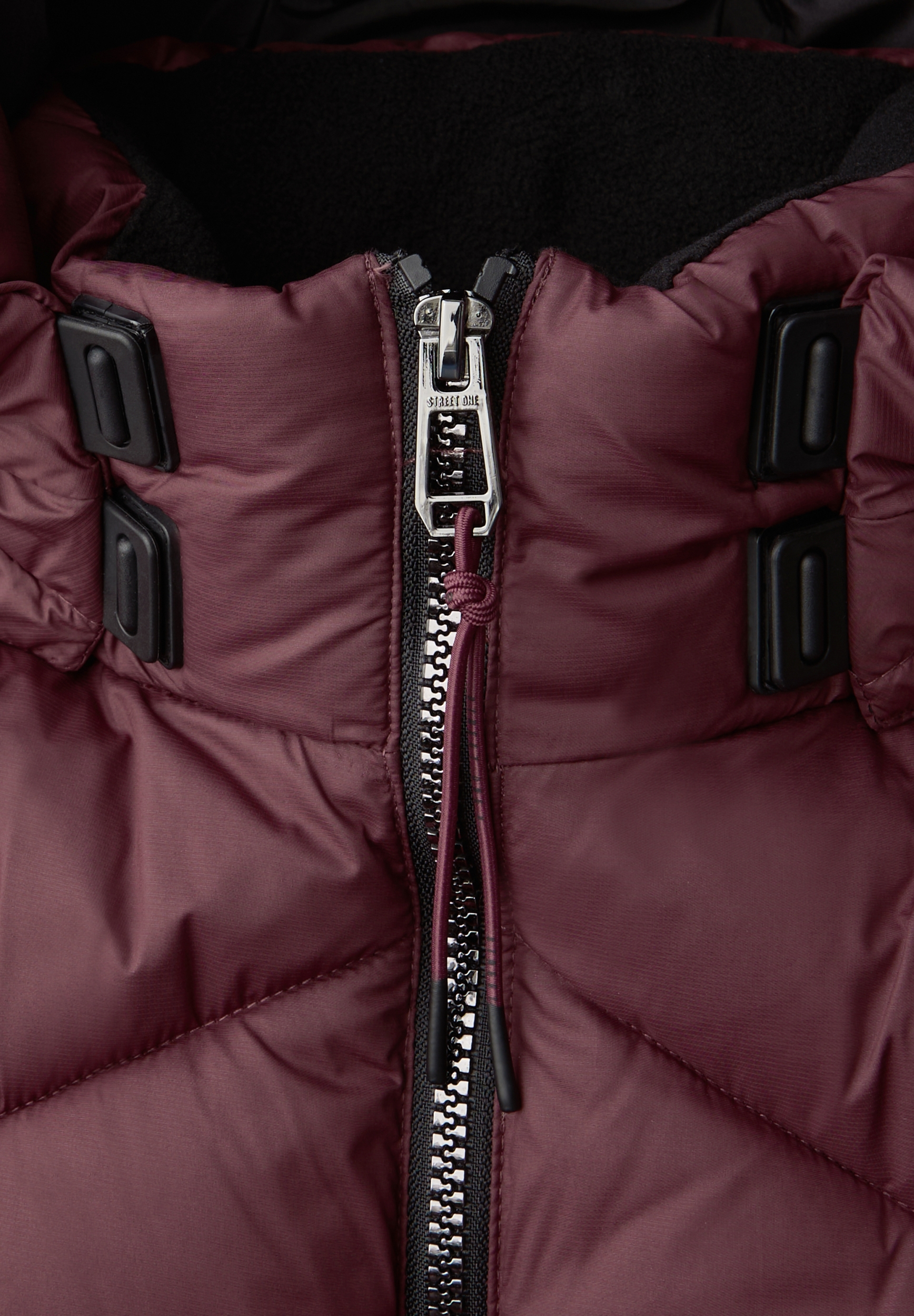 Short Light Padded Modern Diam #2