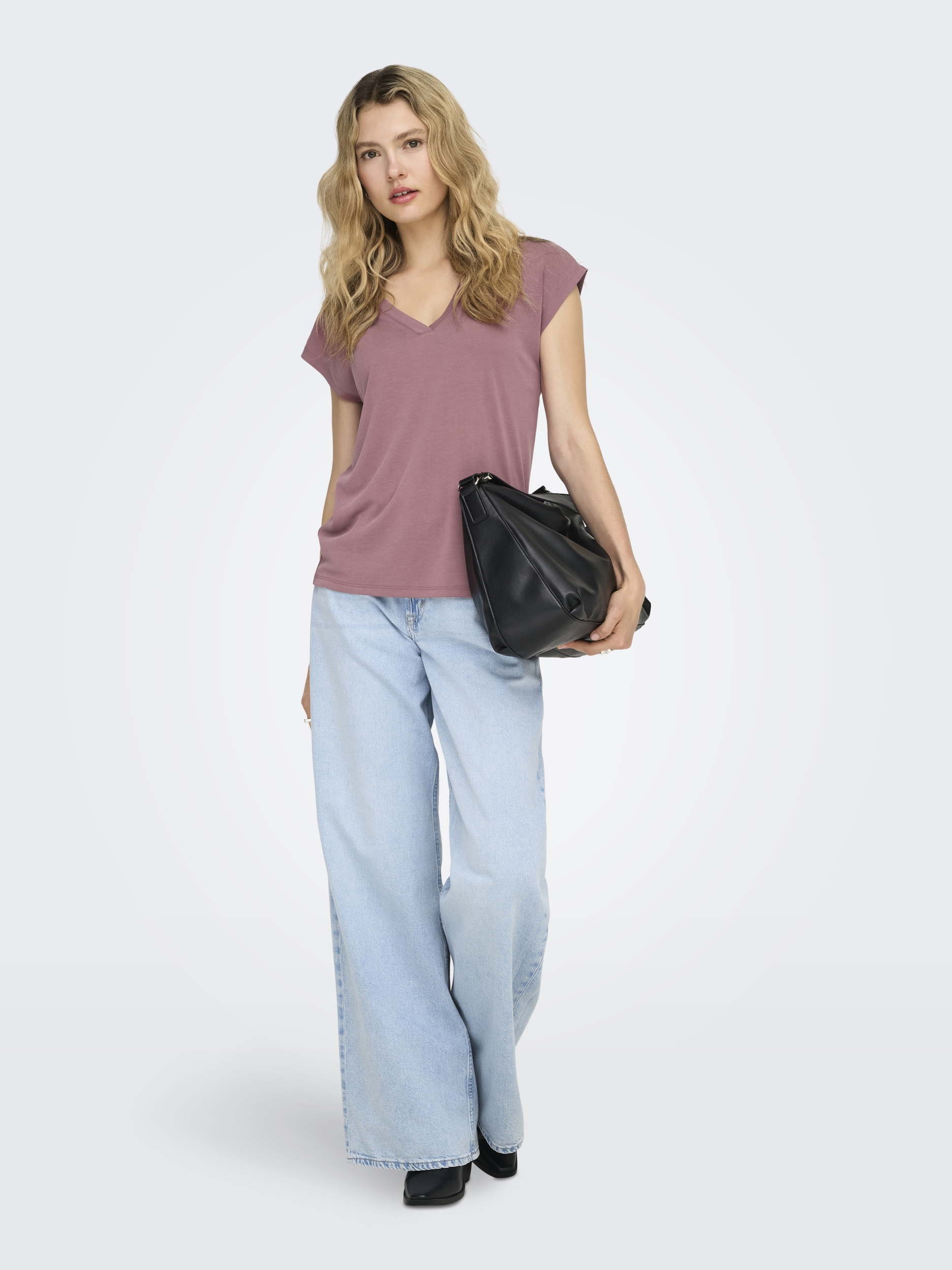 ONLFREE LIFE S/S MOD.V-NECK TOP JRS NOOS #5