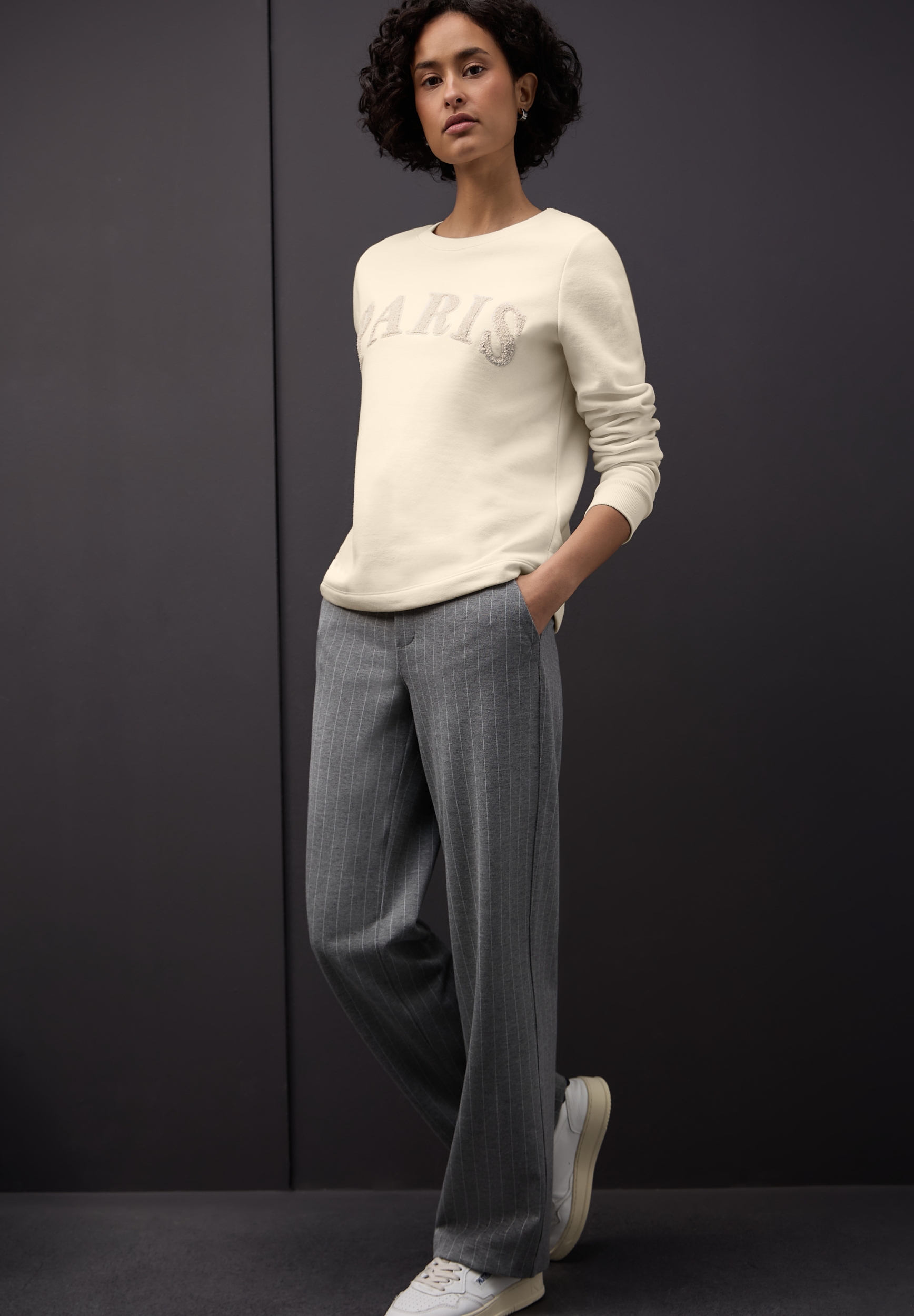 Crewneck w. Artwork #5