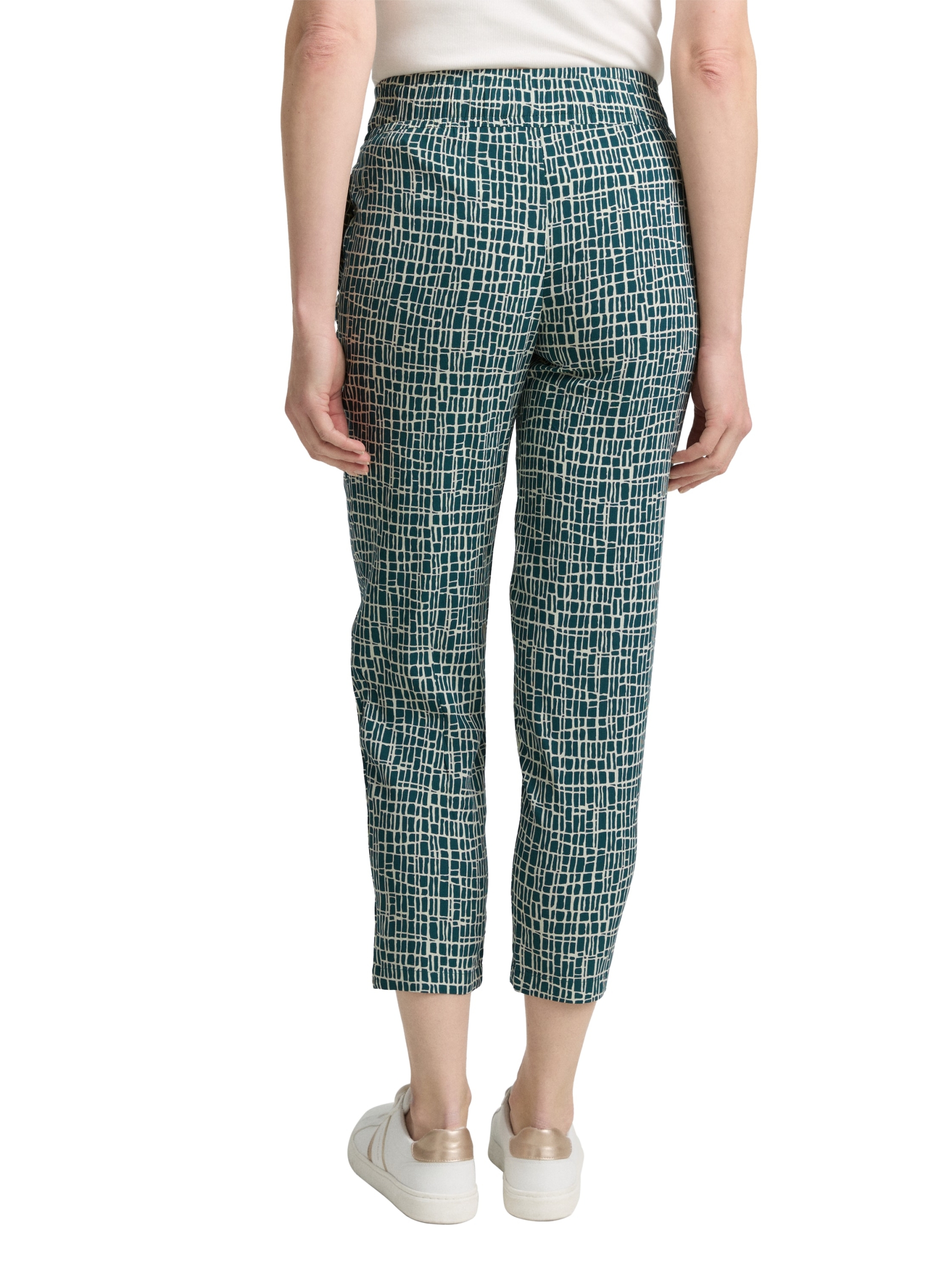loose fit pants #4