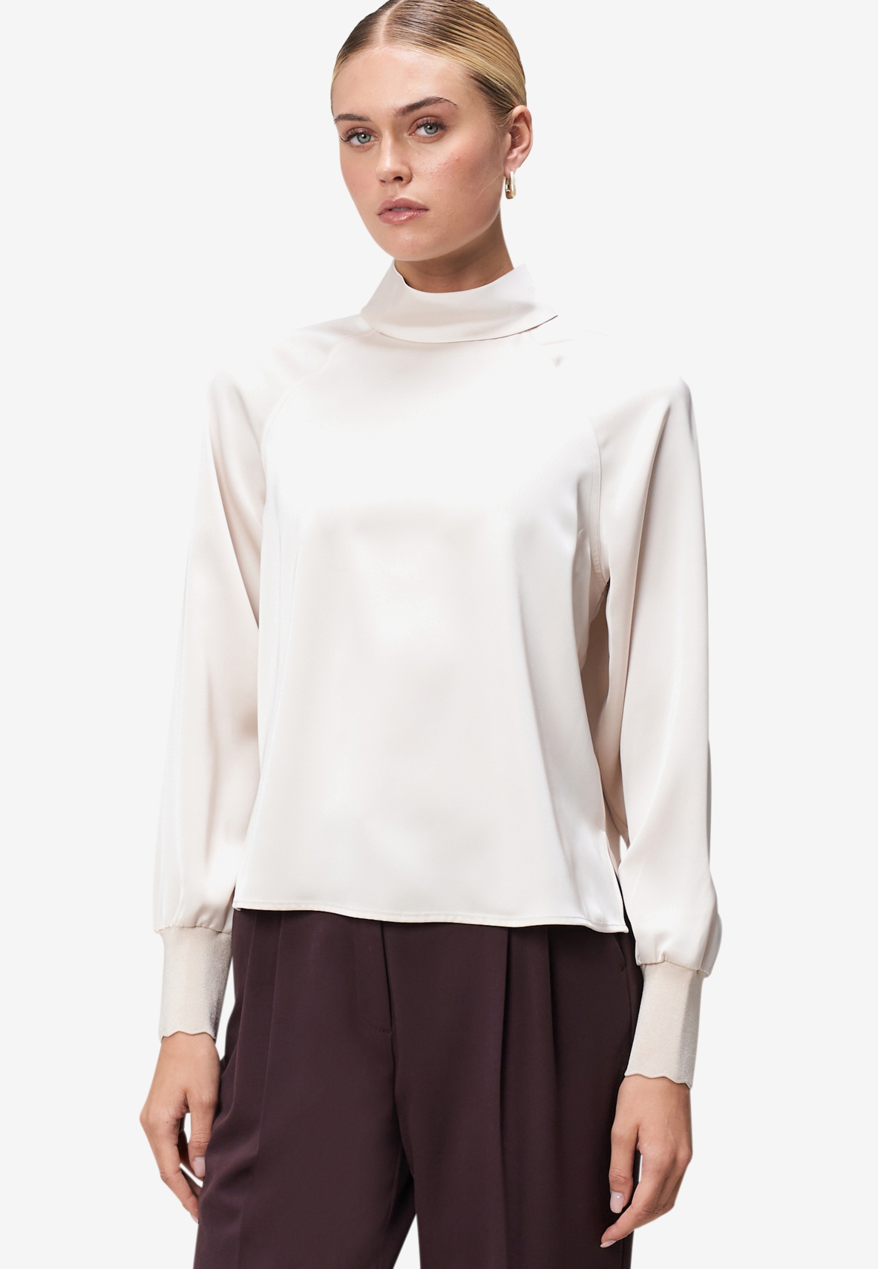 Bluse Kurz 1/1 Arm #7