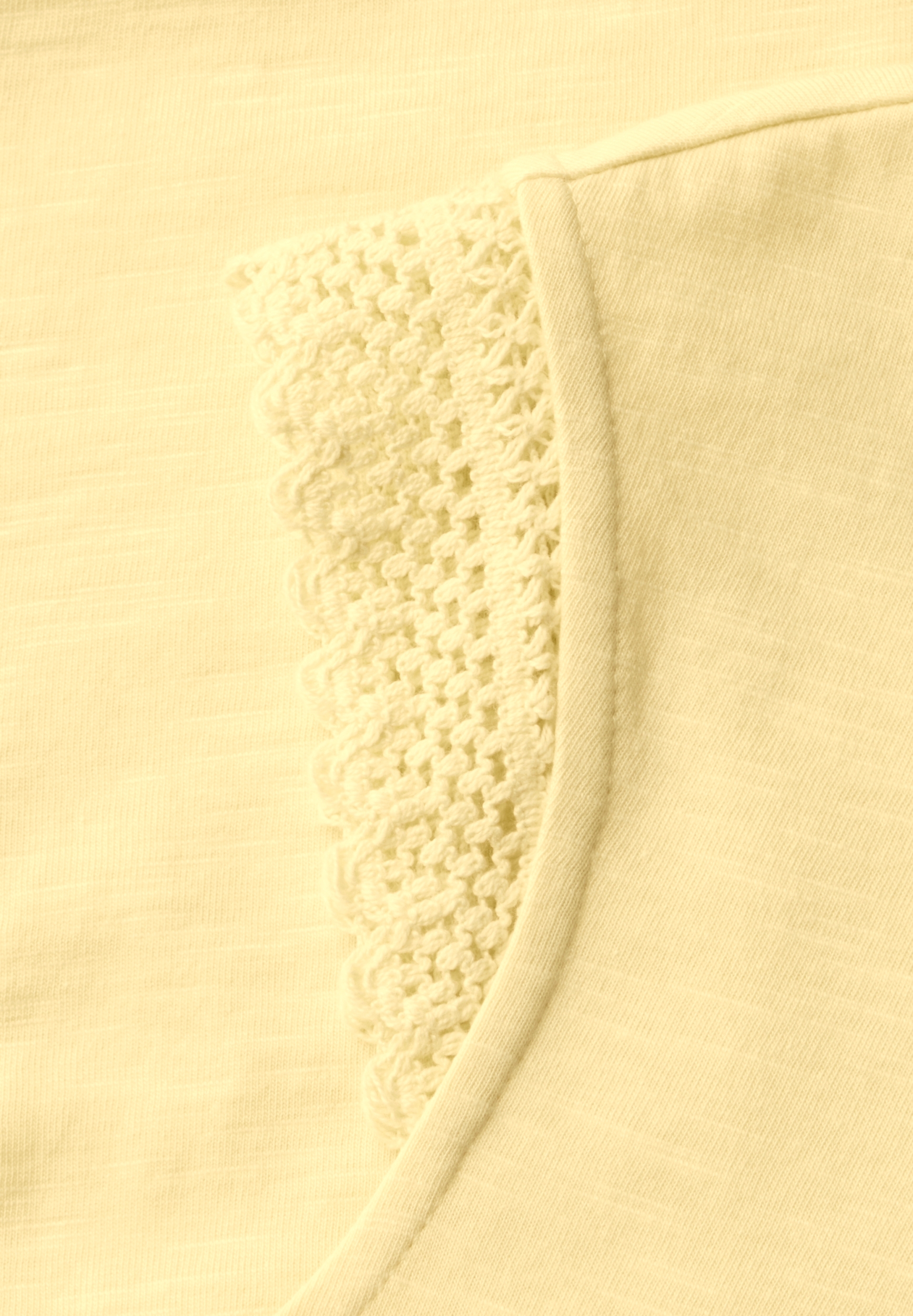 LTD QR_Studio_shirt w.crochet #2