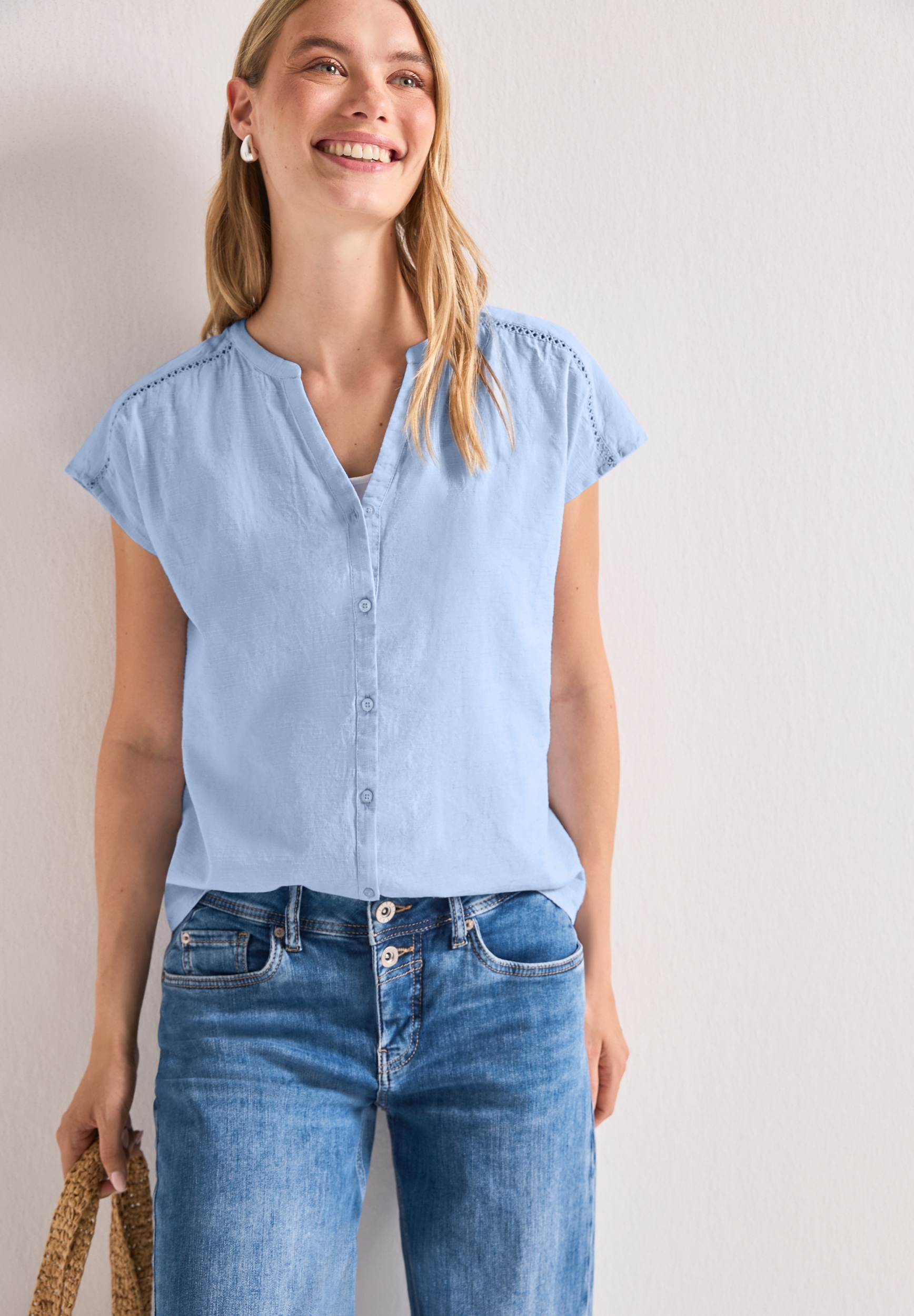 Buttoned splitneck blouse w ta #6